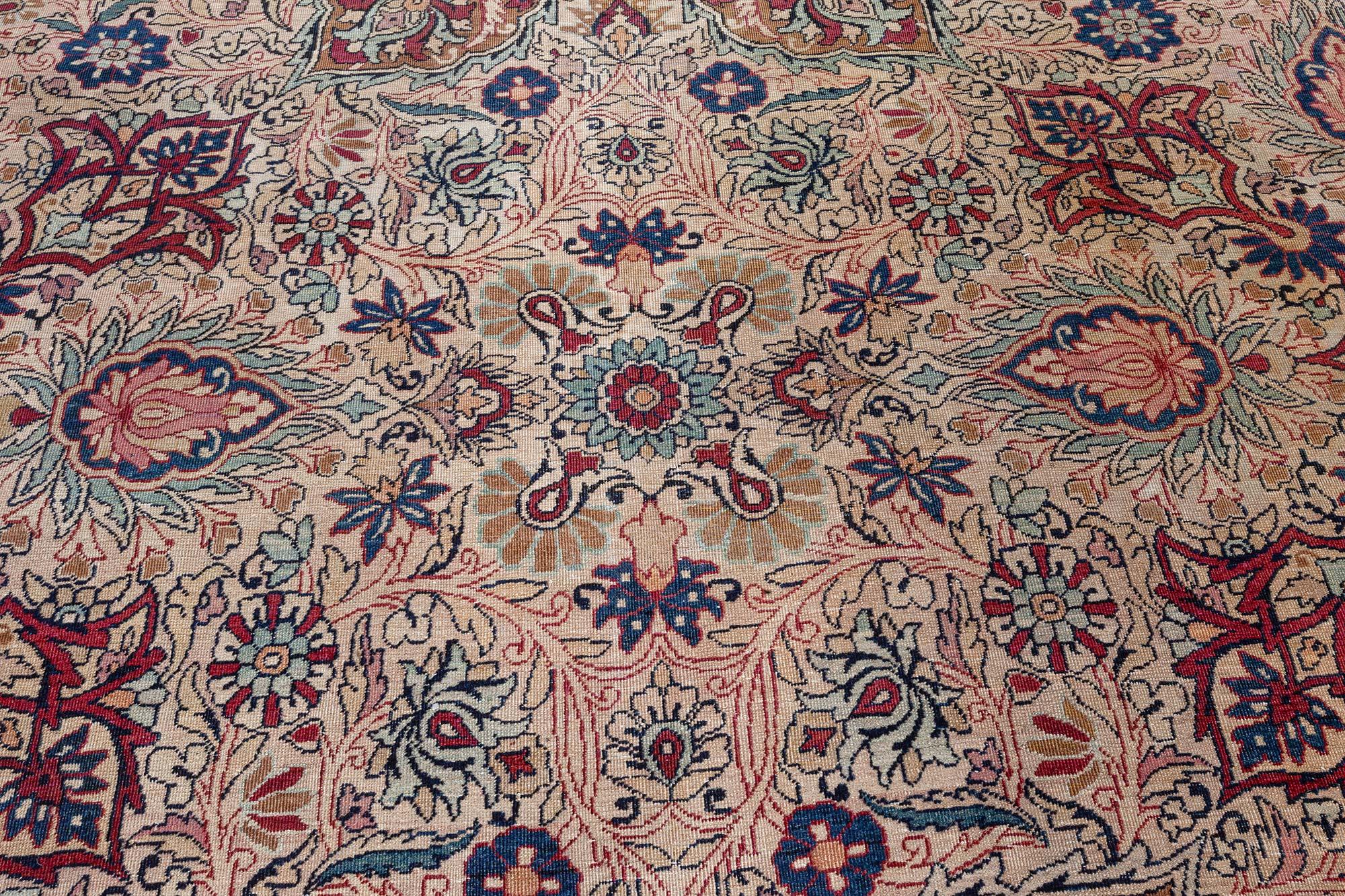 XX secolo Tappeto antico persiano Kirman Doris Leslie Blau in vendita