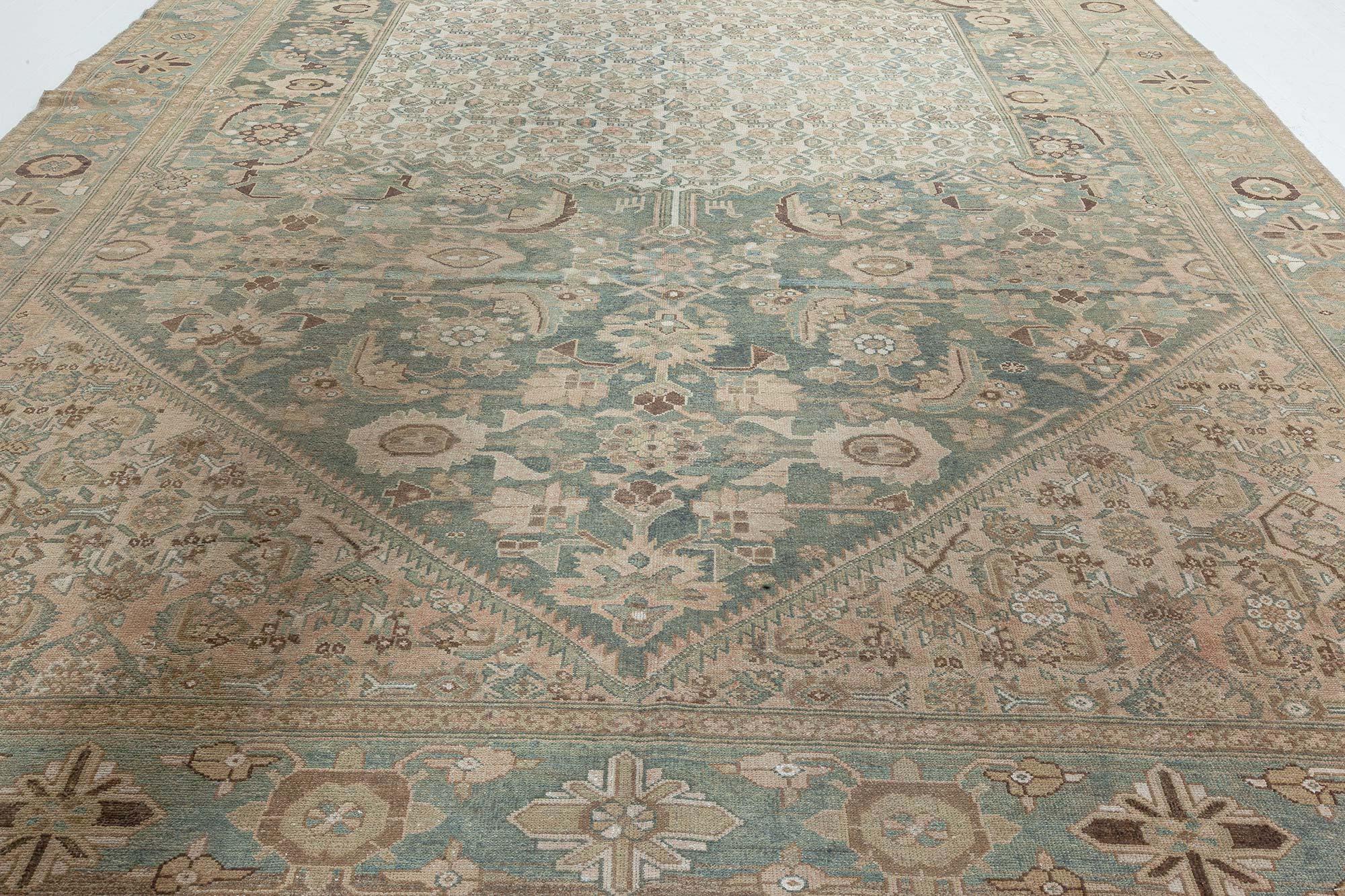 Tapis persan Malayer ancien Doris Leslie Blau en vente 1