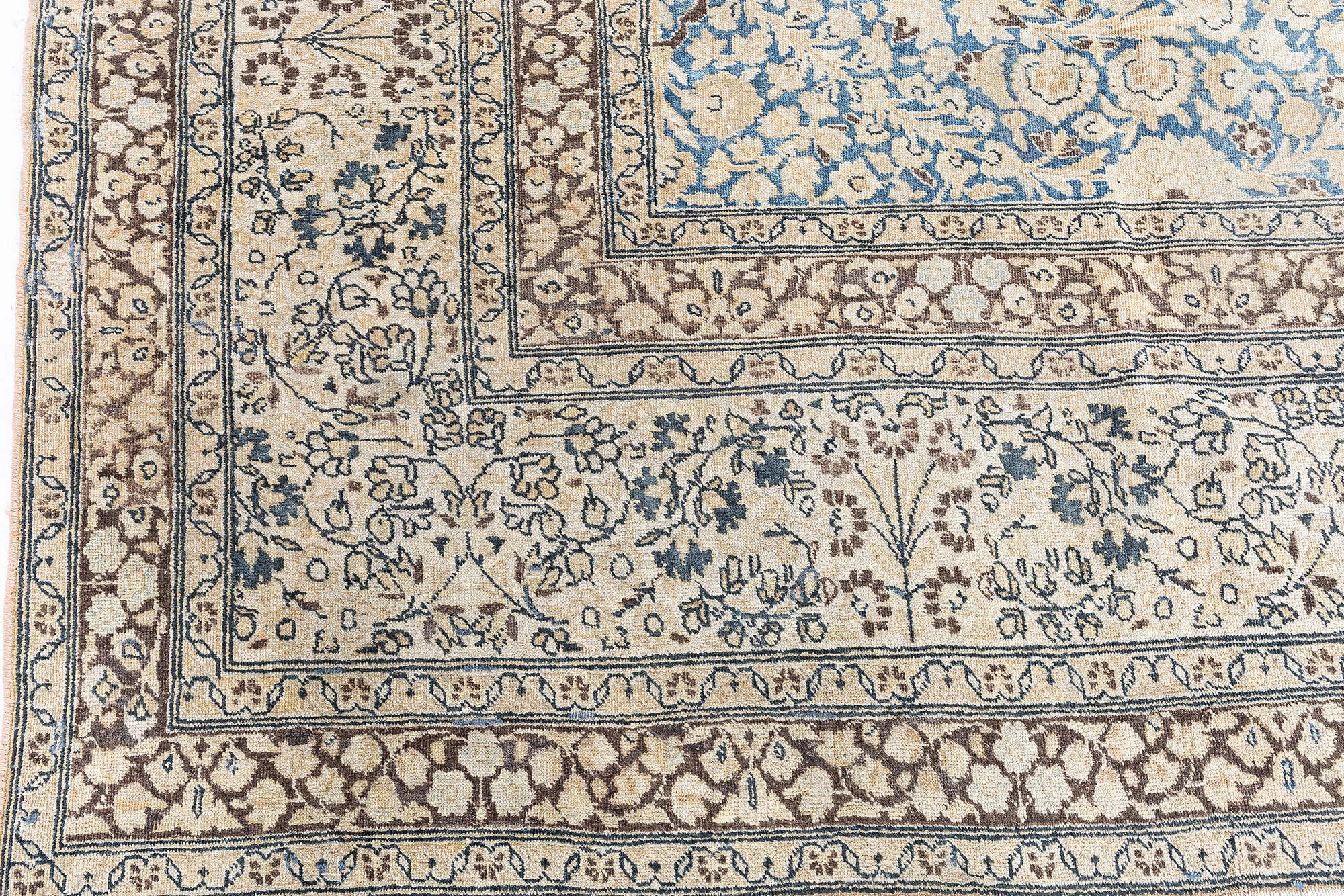 Tapis persan ancien Meshad en laine fait à la main Doris Leslie Blau en vente 1