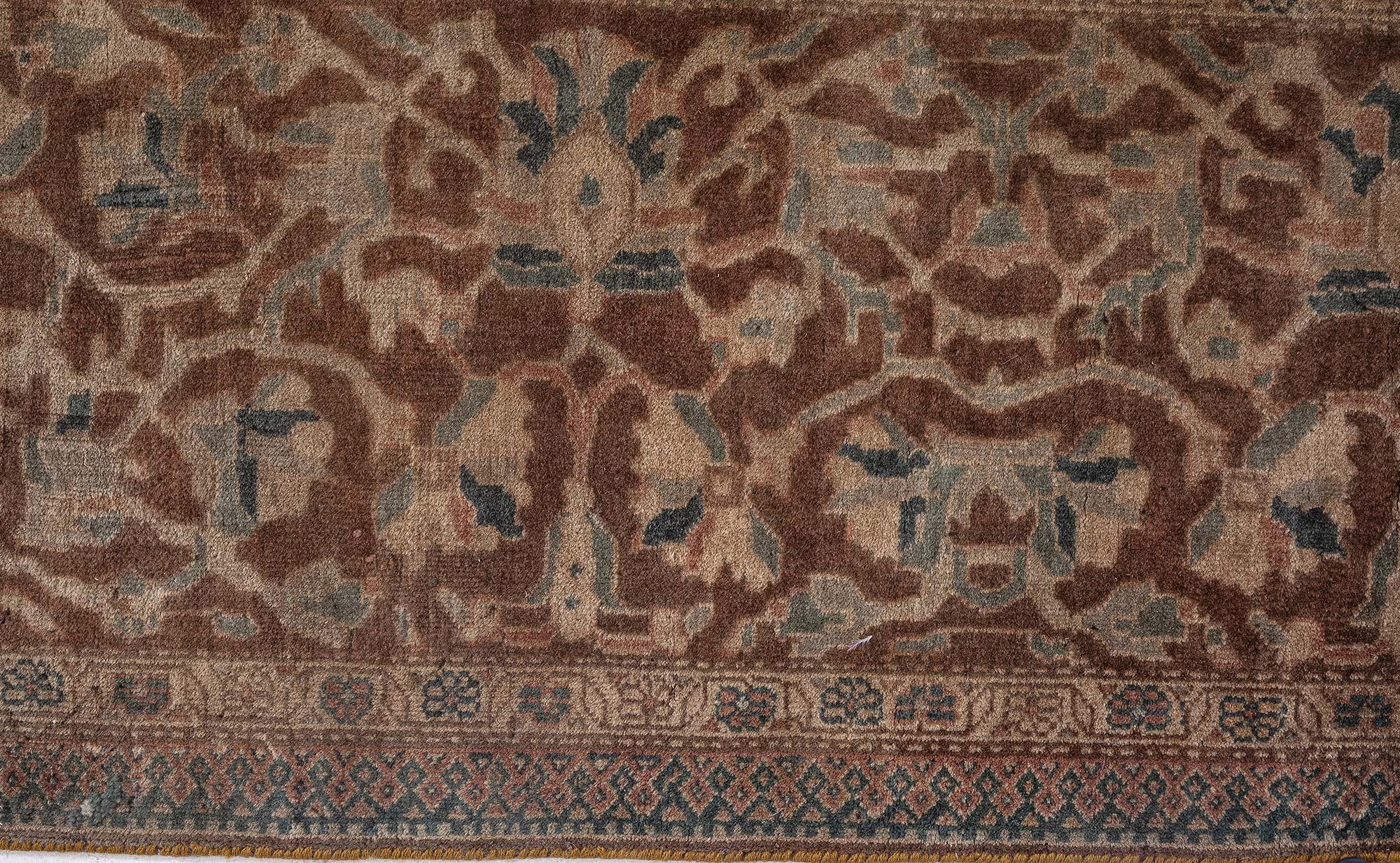 Lana Doris Leslie Blau Tappeto antico persiano Sarouk Botanic Marrone in lana fatto a mano in vendita