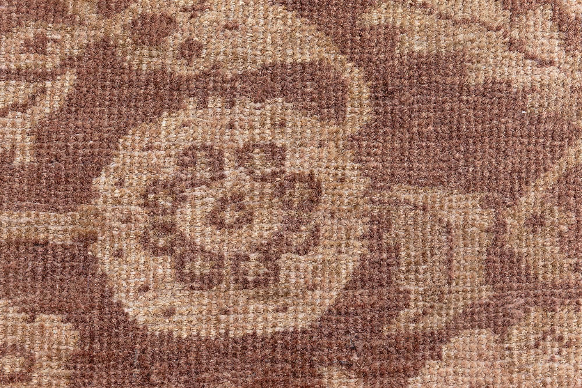 XX secolo Doris Leslie Blau Tappeto antico persiano Sultanabad Rugs marrone in lana fatto a mano in vendita
