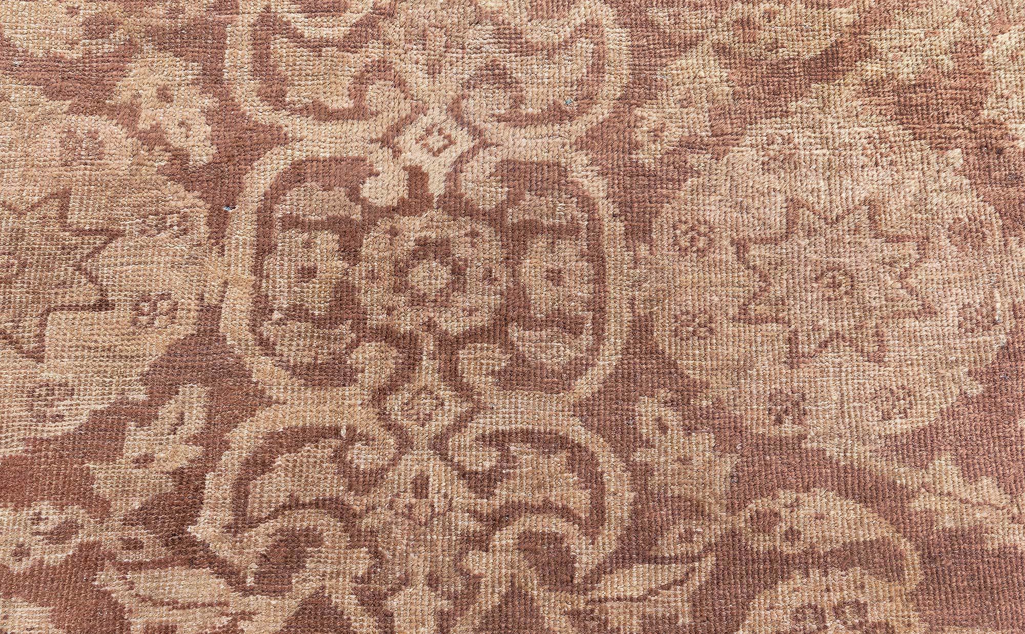 Lana Doris Leslie Blau Tappeto antico persiano Sultanabad Rugs marrone in lana fatto a mano in vendita