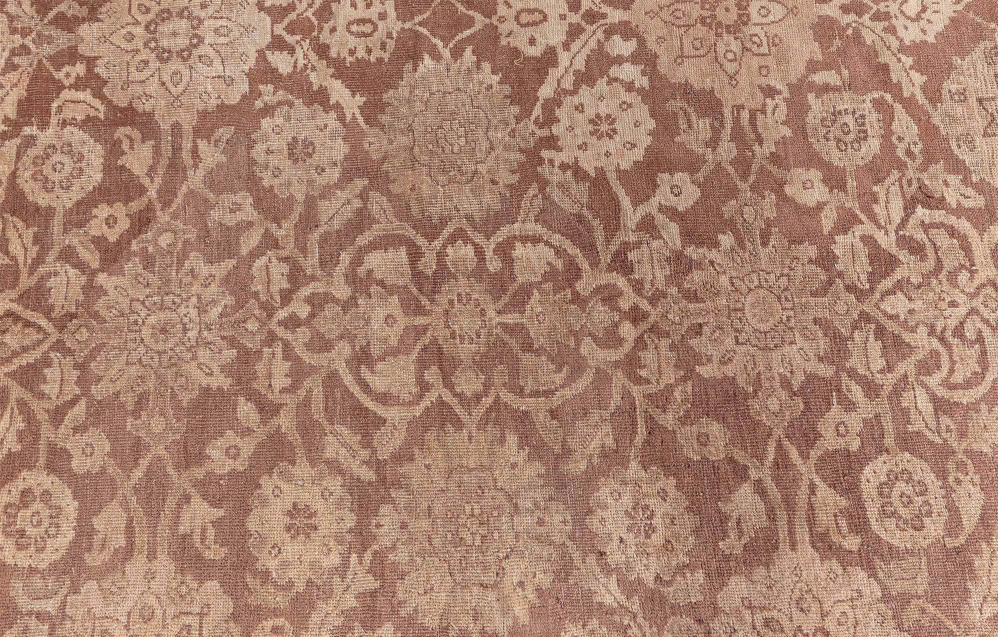 Doris Leslie Blau Tappeto antico persiano Sultanabad Rugs marrone in lana fatto a mano in vendita 1