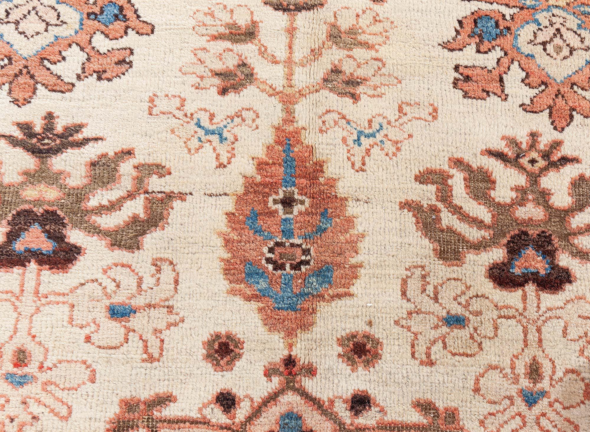 Doris Leslie Blauer antiker persischer Sultanabad-Wollteppich, handgefertigt (Handgewebt) im Angebot