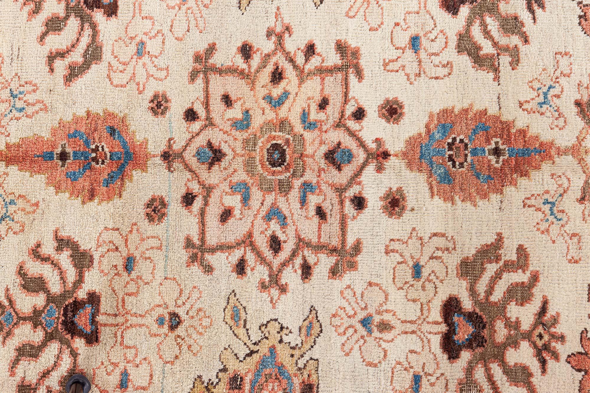 Doris Leslie Blauer antiker persischer Sultanabad-Wollteppich, handgefertigt im Angebot 1