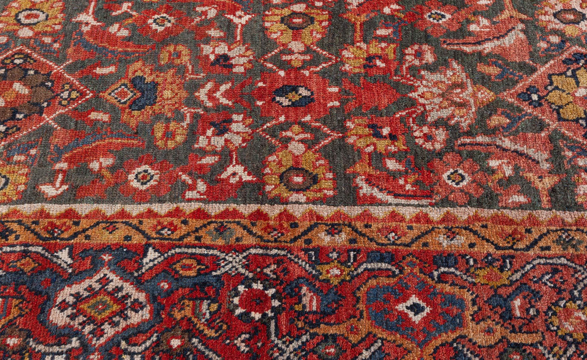 Antiker persischer Sultanabad-Teppich
Größe: 8'5