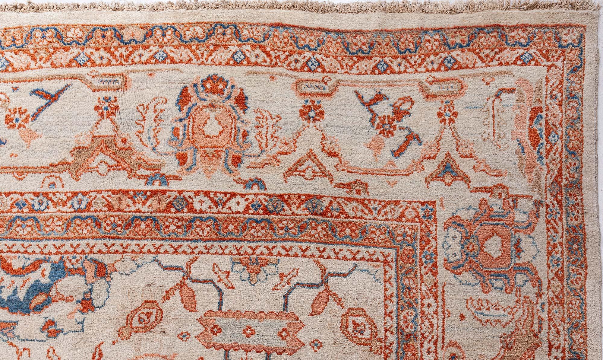 Doris Leslie Blauer antiker persischer Sultanabad-Teppich in Blau (Persisch) im Angebot