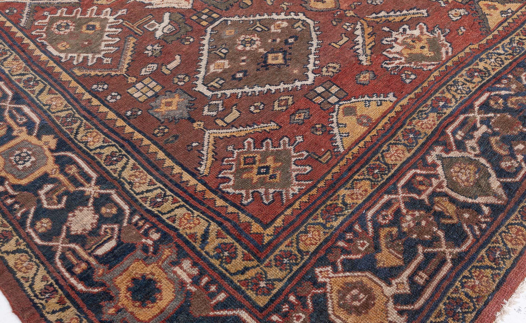 Doris Leslie Blauer antiker persischer Sultanabad-Teppich in Blau im Zustand „Gut“ im Angebot in New York, NY