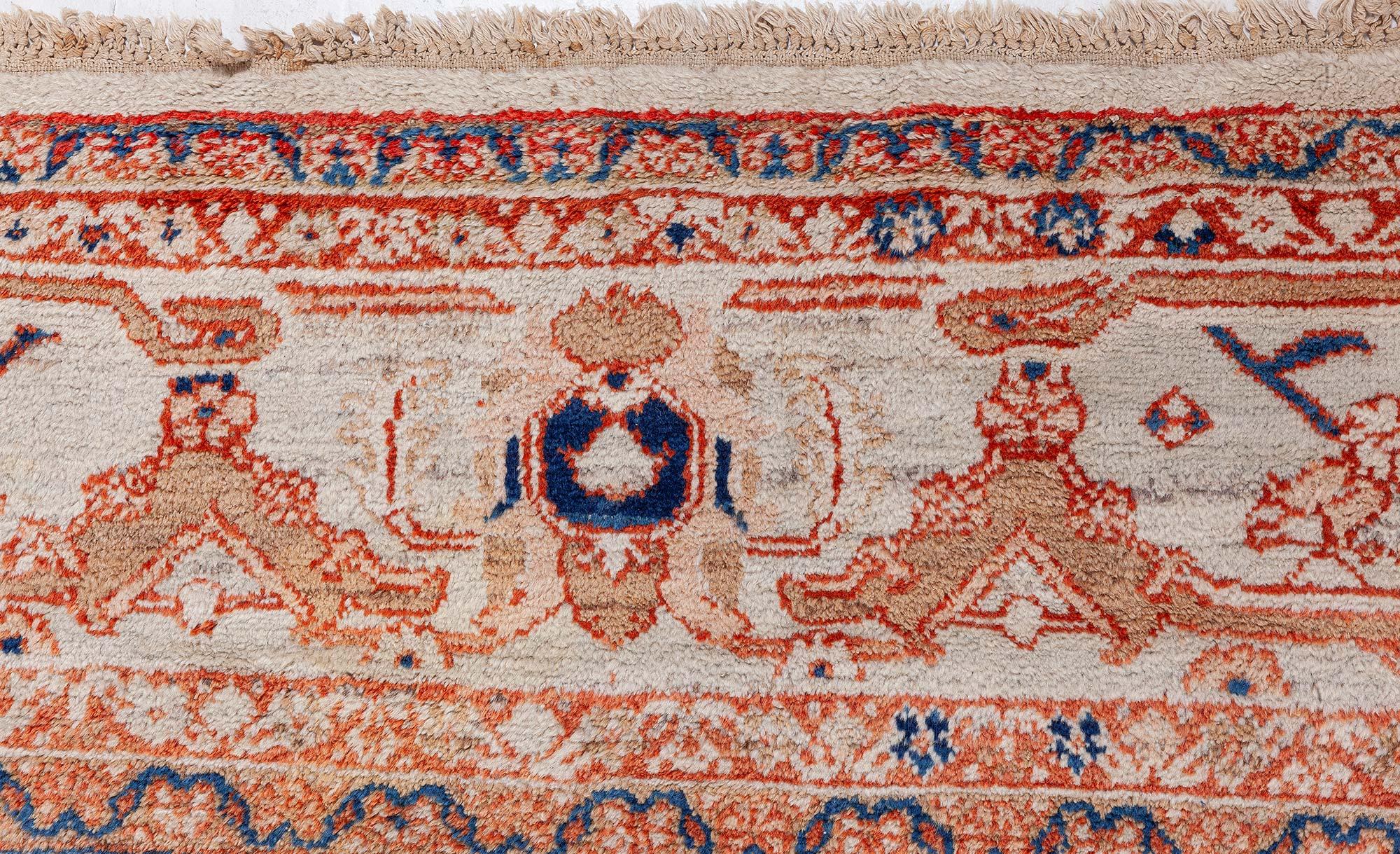 Doris Leslie Blauer antiker persischer Sultanabad-Teppich in Blau im Angebot 1