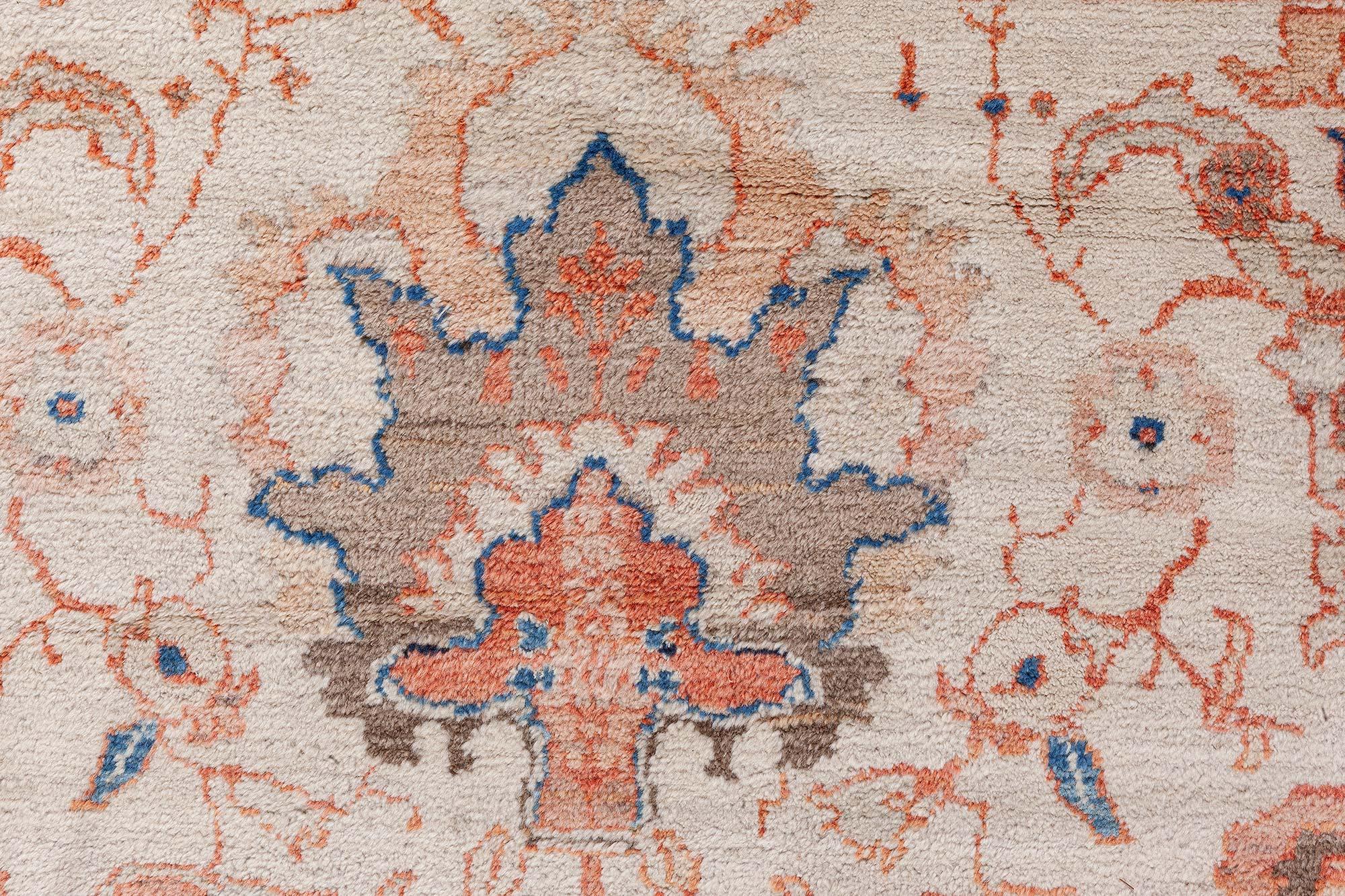 Doris Leslie Blauer antiker persischer Sultanabad-Teppich in Blau im Angebot 2