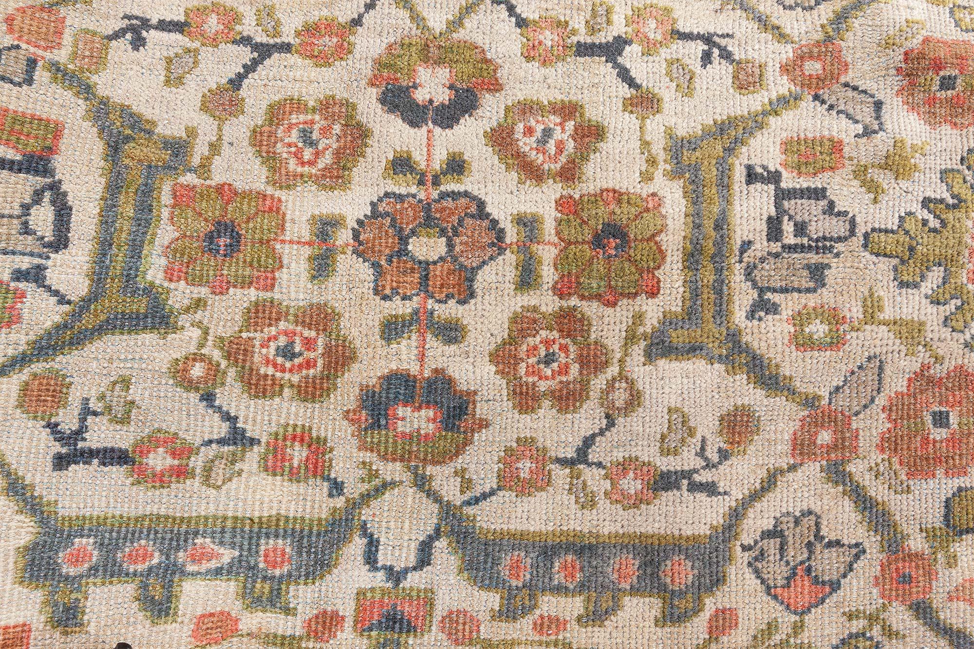Ancien tapis persan Sultanabad (taille ajustée)
Taille : 10'0