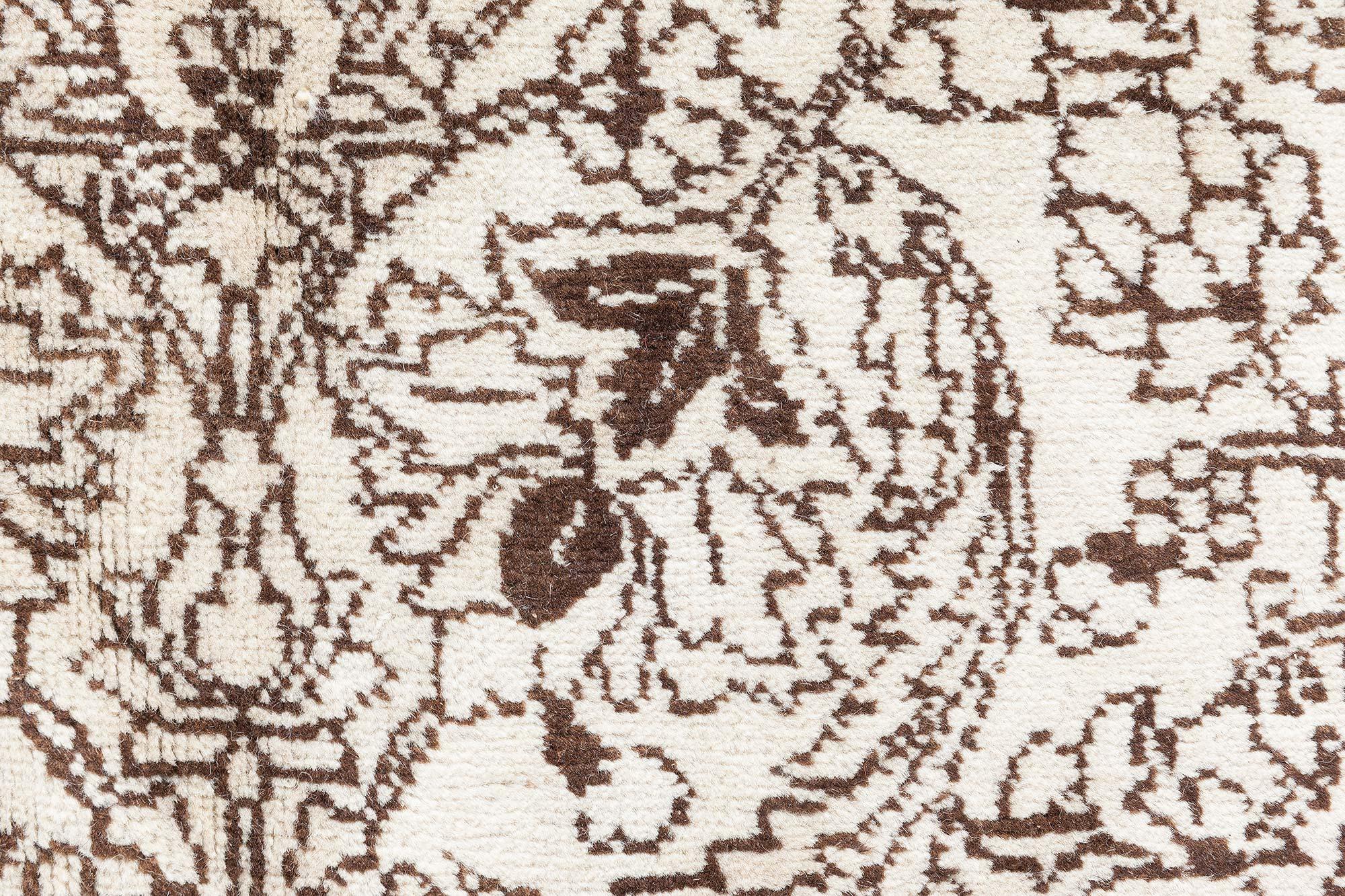 Antiker beige-brauner Perserteppich aus Täbris
Größe: 10'0