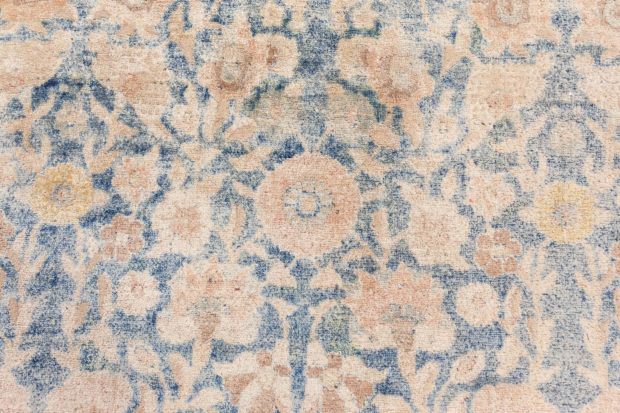 20ième siècle Tapis persan ancien Tabriz Botanic fait à la main Doris Leslie Blau en vente