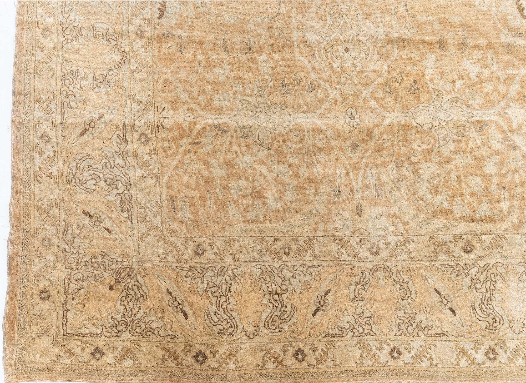 Tapis persan ancien Tabriz Botanic tissé à la main Doris Leslie Blau en vente 3