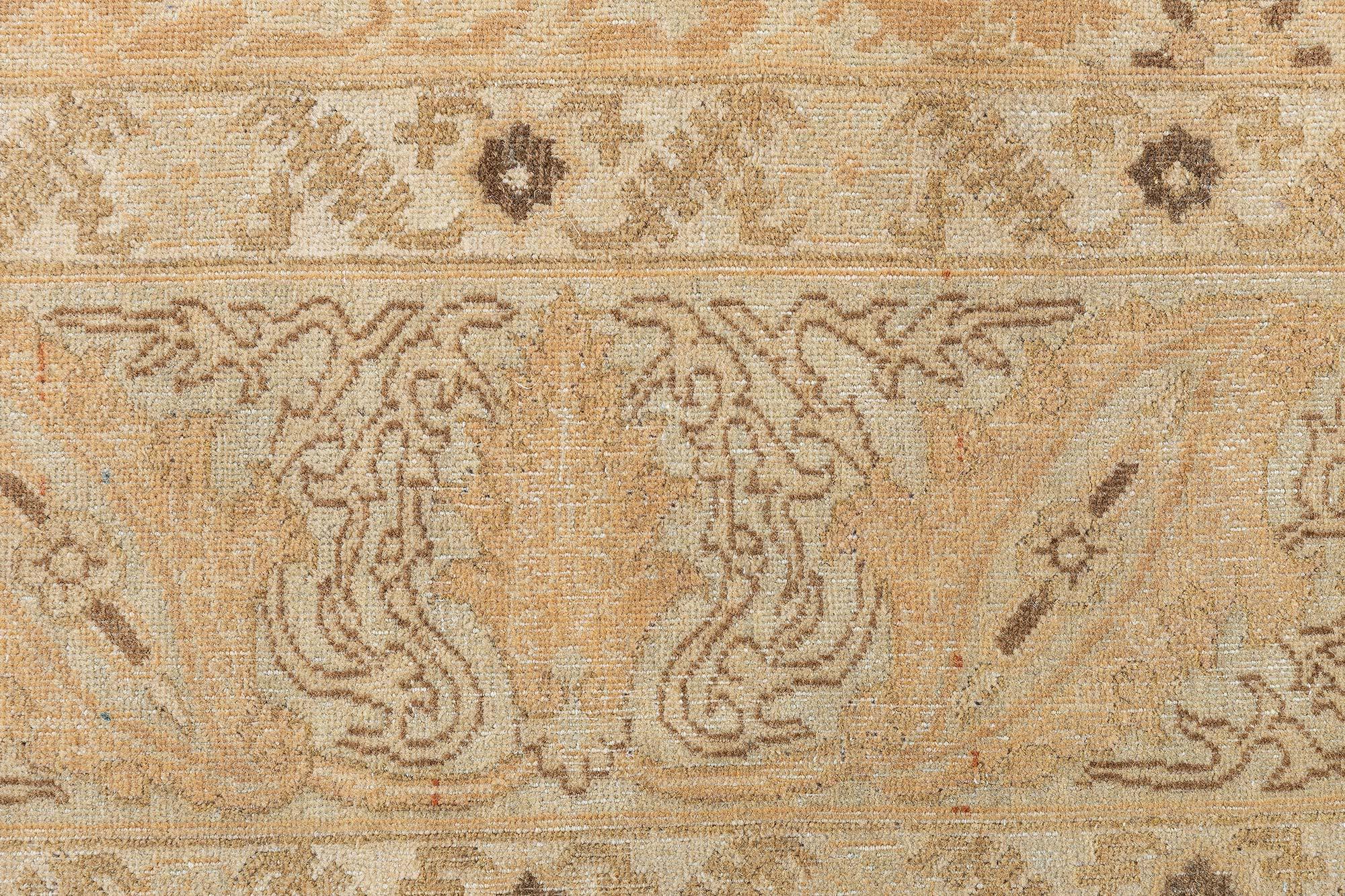 Ancien tapis persan Tabriz botanic jaune tissé à la main
Taille : 8'0