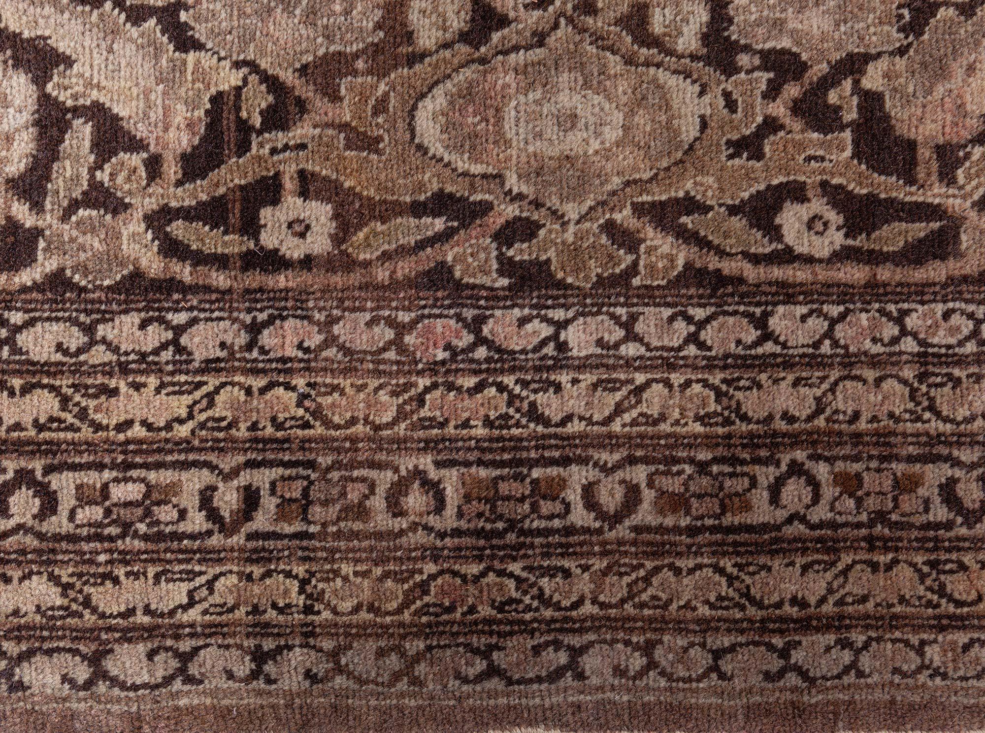 Doris Leslie Blau Tapis persan ancien Tabriz fait main en laine Bon état - En vente à New York, NY