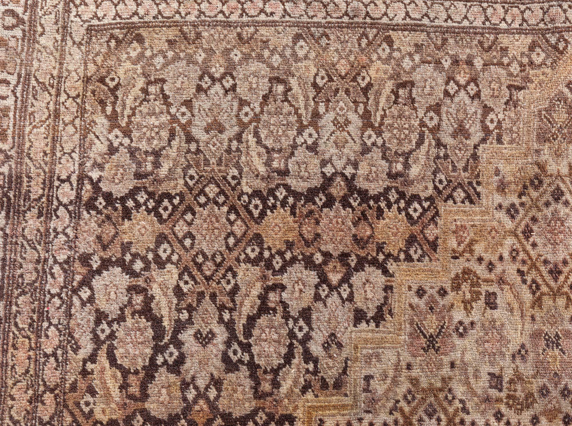 Laine Doris Leslie Blau Tapis persan ancien Tabriz fait main en laine en vente