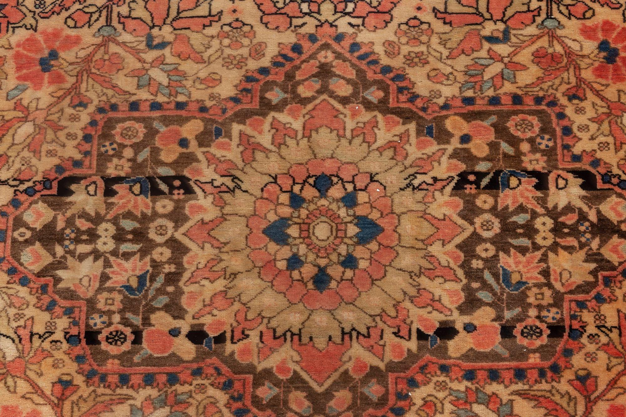 Antike persische Tabriz botanischen braun, rosa, rot handgefertigten Wollteppich
Größe: 3'7