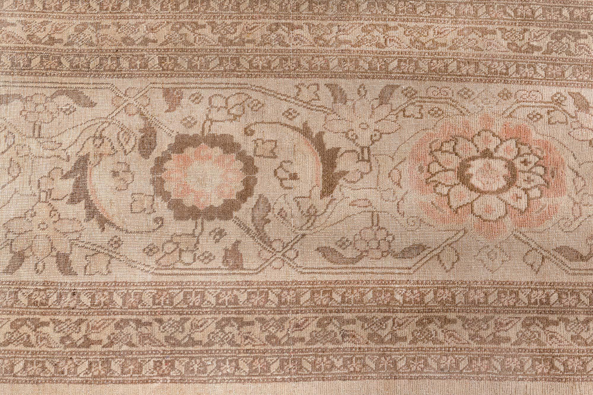 Laine Tapis persan Tabriz ancien en laine tissé à la main Doris Leslie Blau en vente