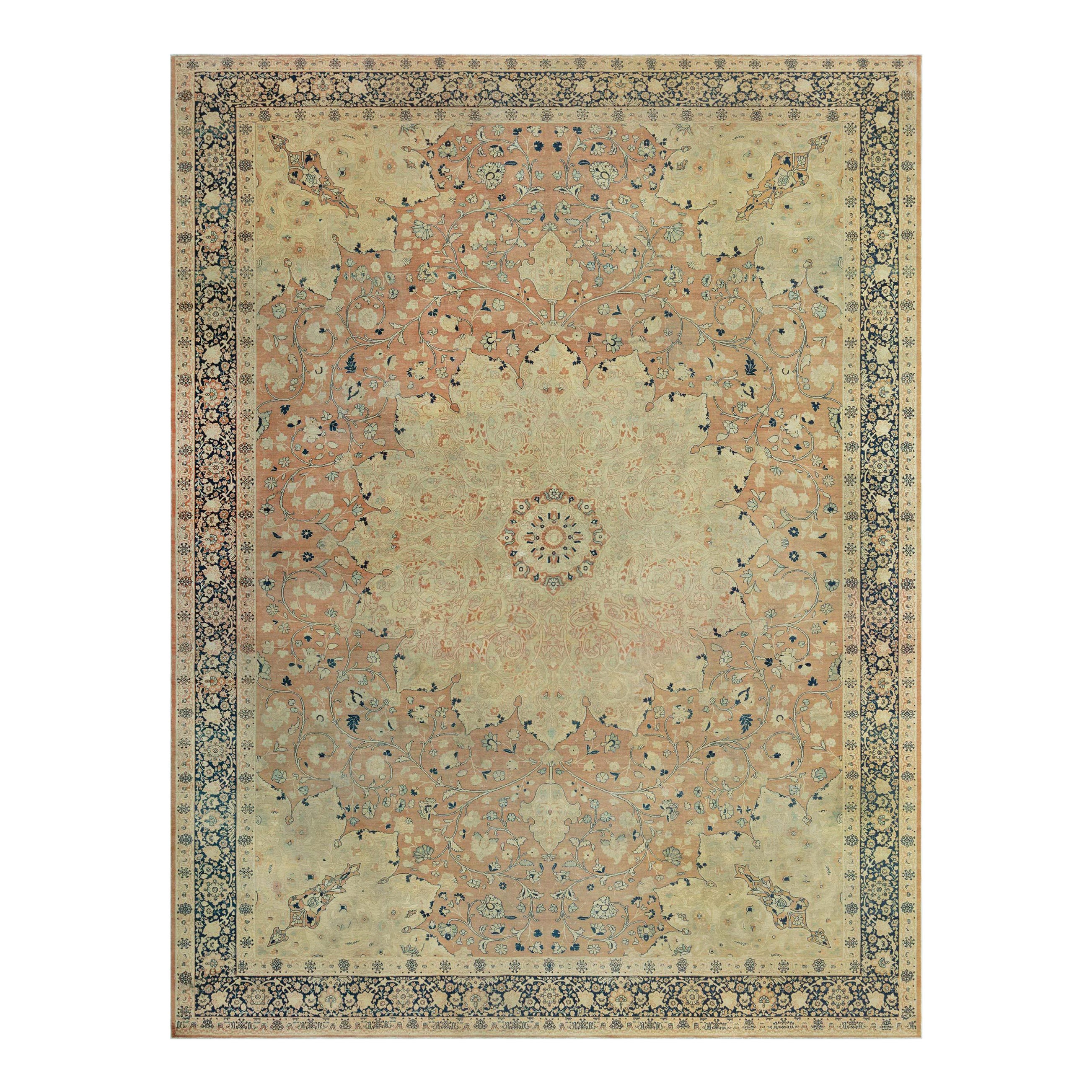 Tapis persan ancien de Tabriz Doris Leslie Blau en vente