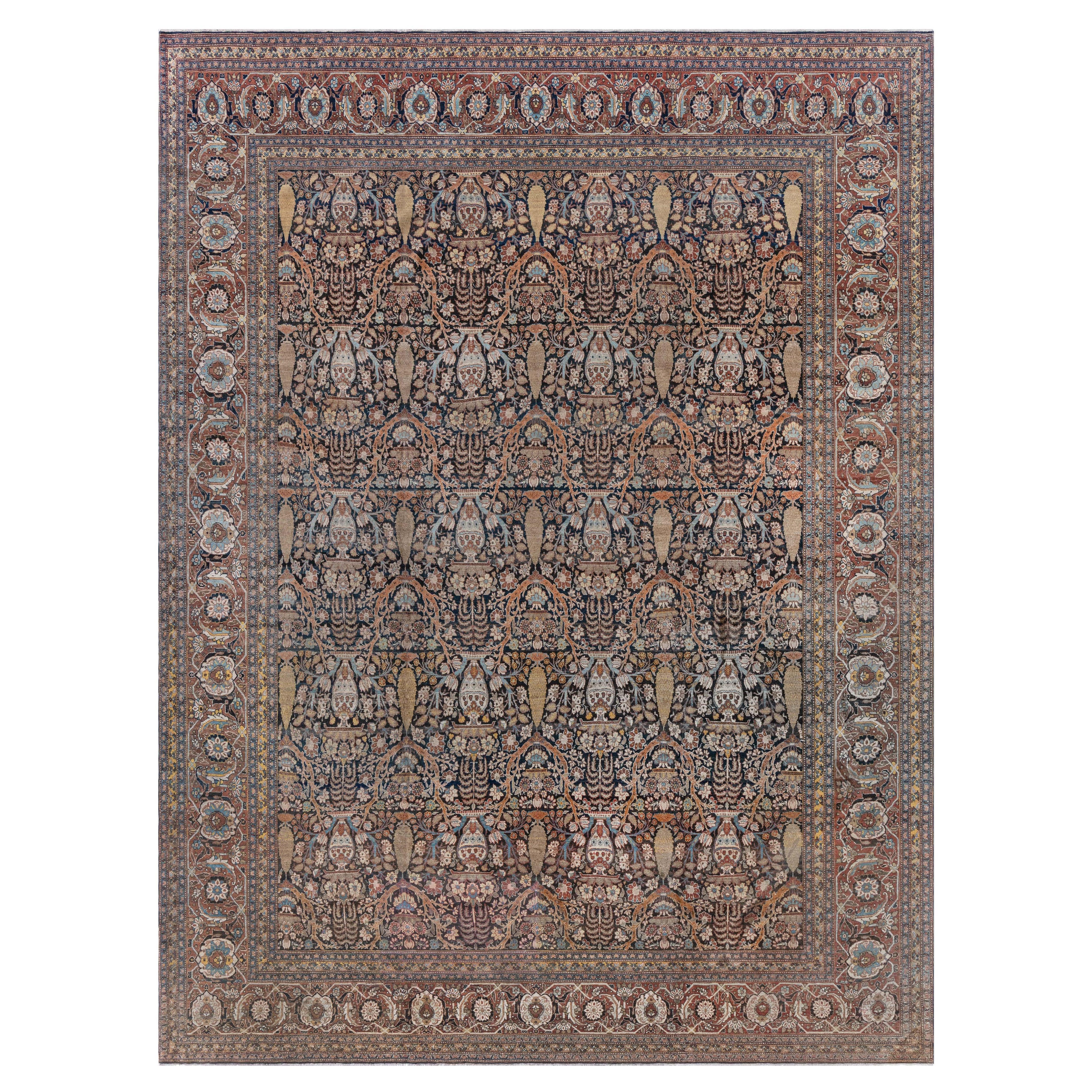 Doris Leslie Blauer antiker persischer Täbris-Teppich in Blau