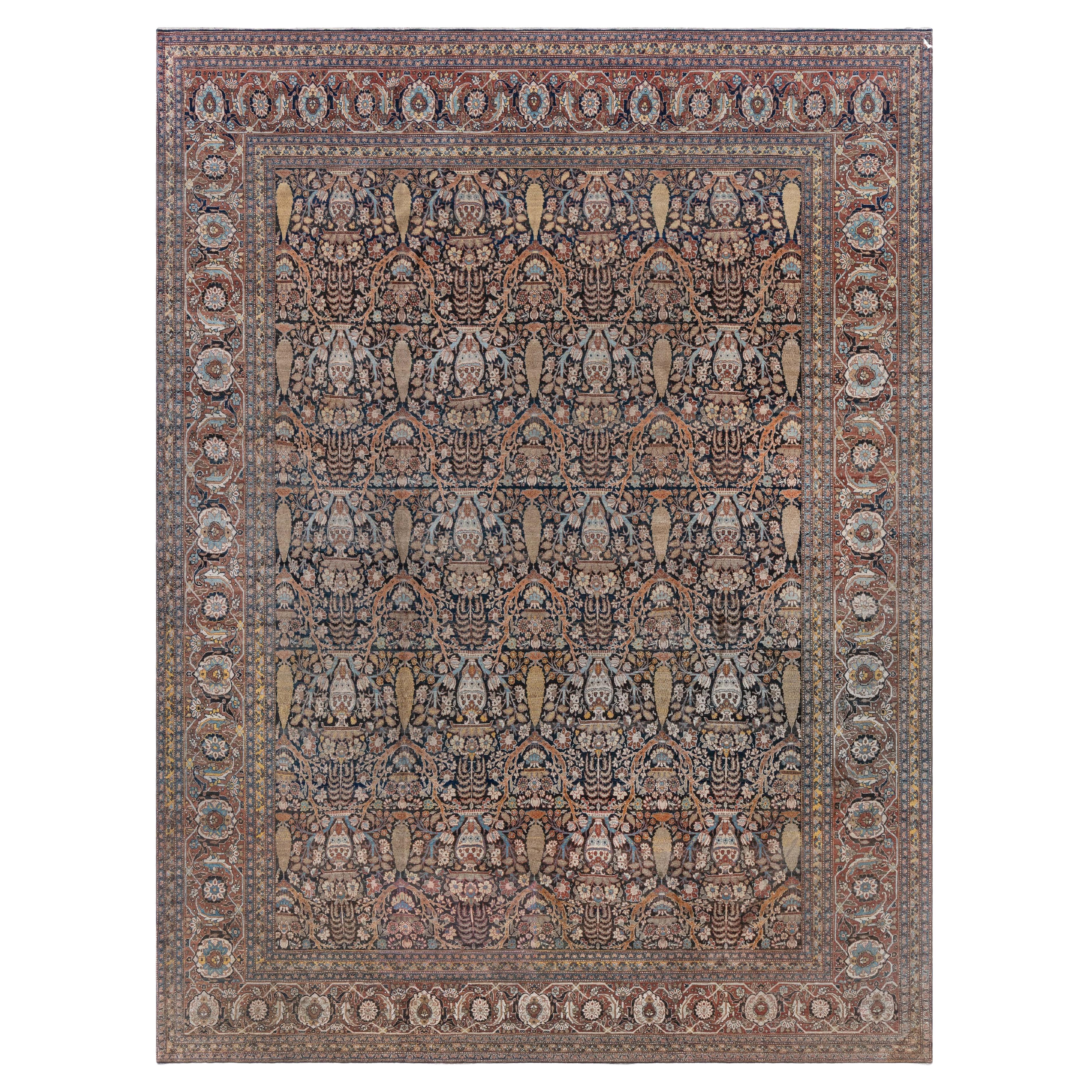 Doris Leslie Blauer antiker persischer Täbris-Teppich in Blau