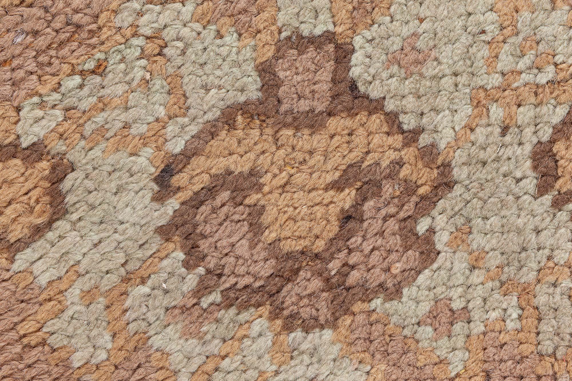 Doris Leslie Blau Antique Turkish Oushak Brown Handwoven Wool Rugs by Doris Leslie Blau en vente 3