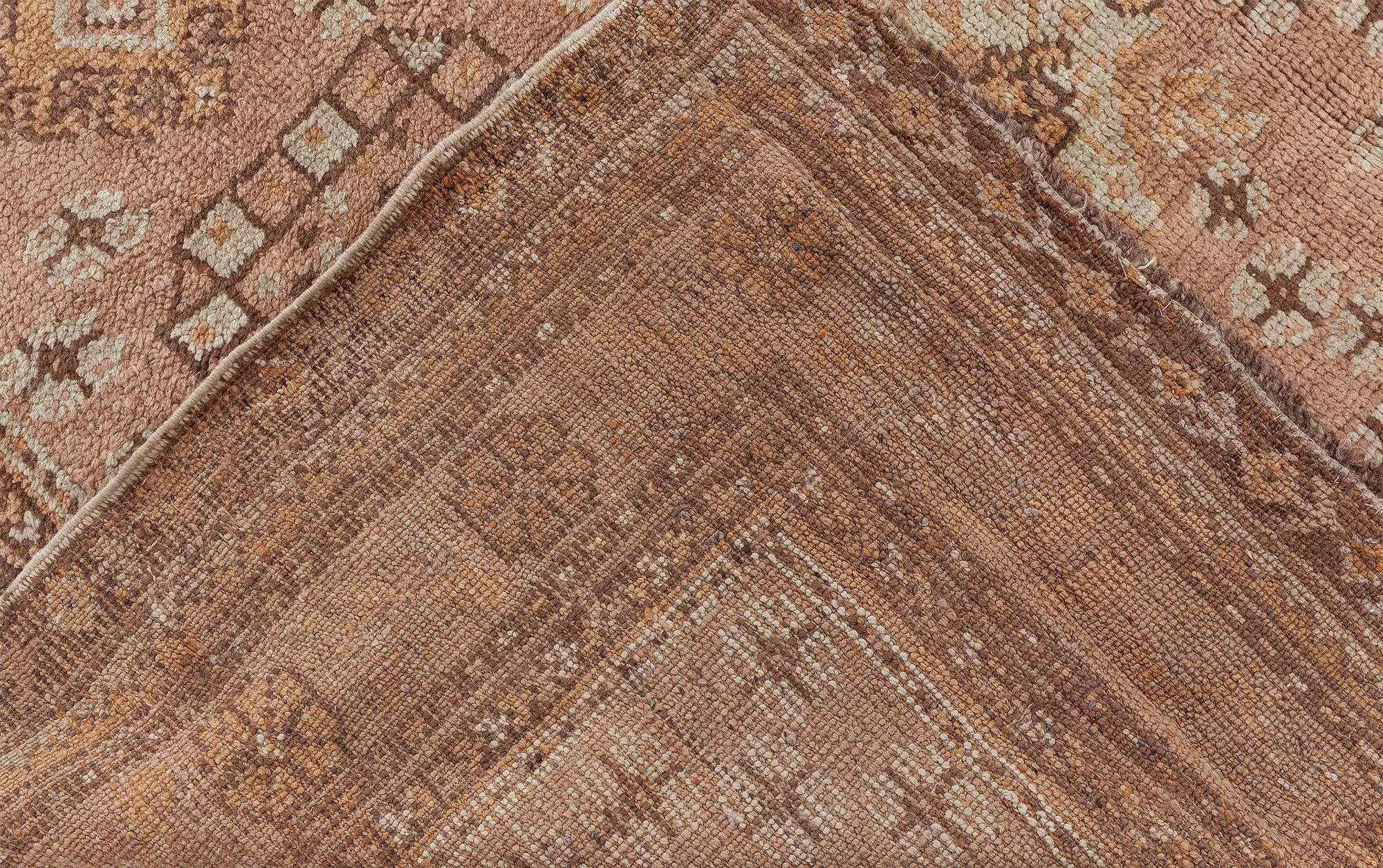 Doris Leslie Blau Antique Turkish Oushak Brown Handwoven Wool Rugs by Doris Leslie Blau en vente 6
