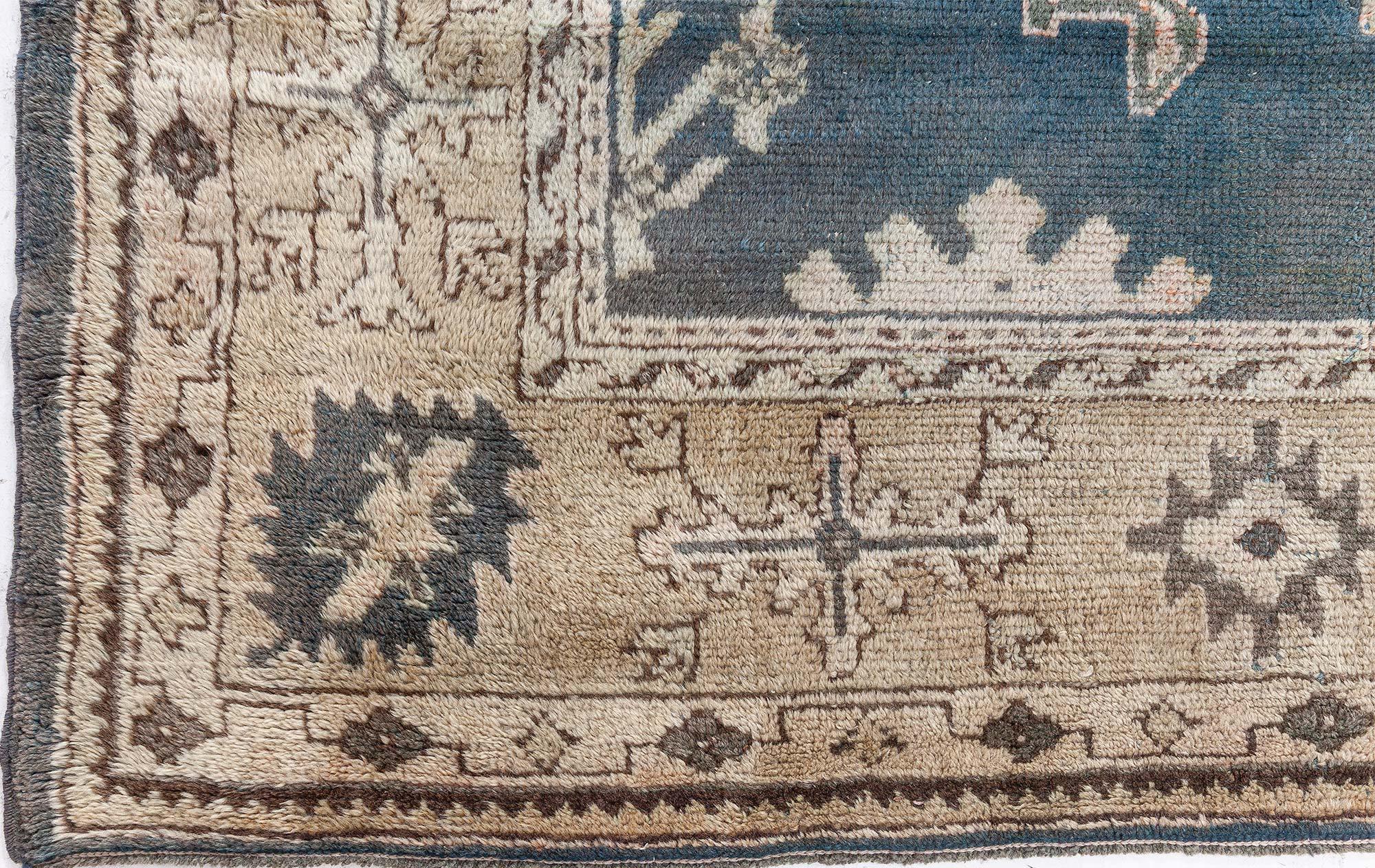 Doris Leslie Blau Antique Turkish Oushak Rug In Good Condition For Sale In New York, NY