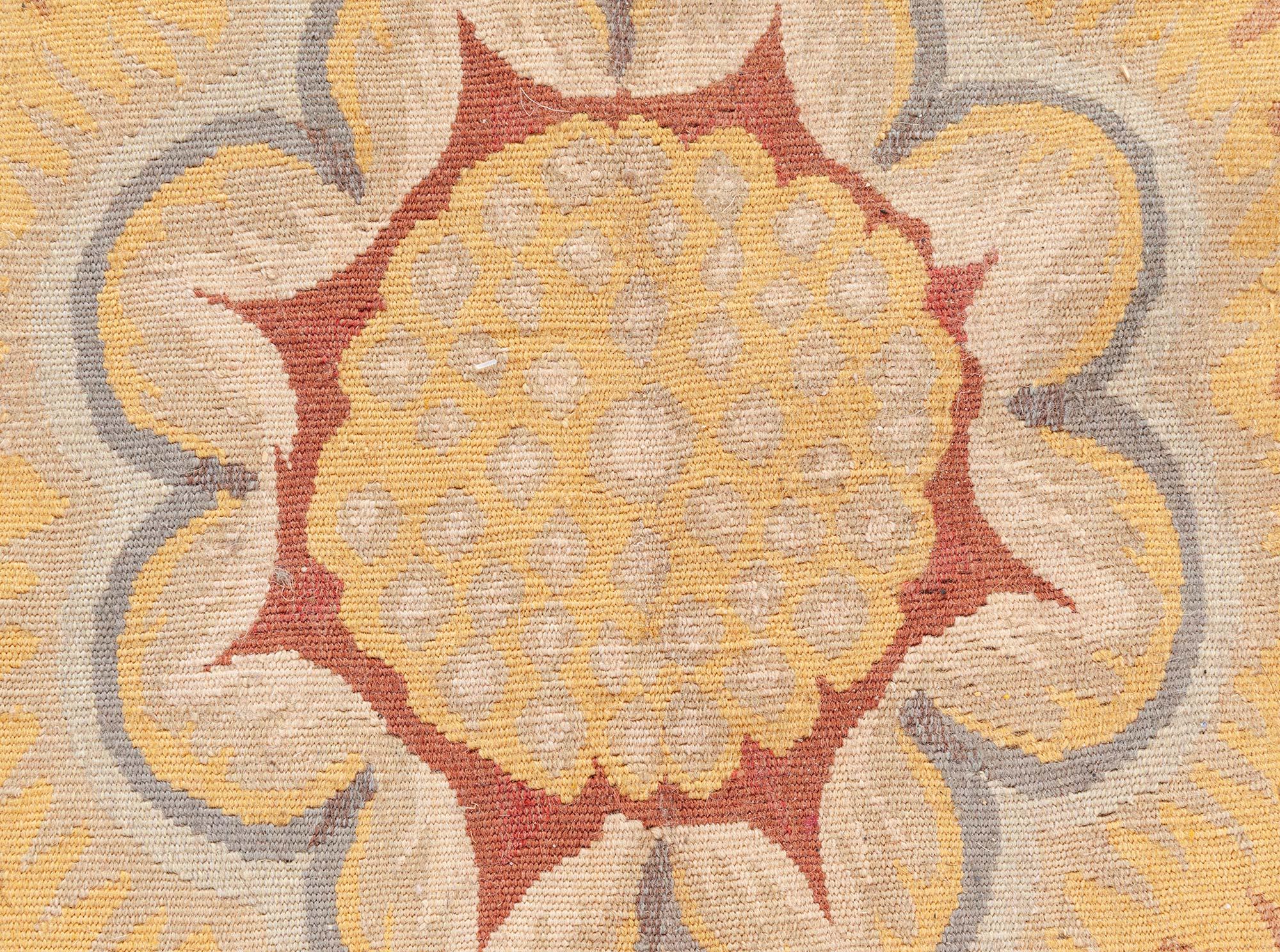 Doris Leslie Blau Aubusson Rug
Size: 9'6