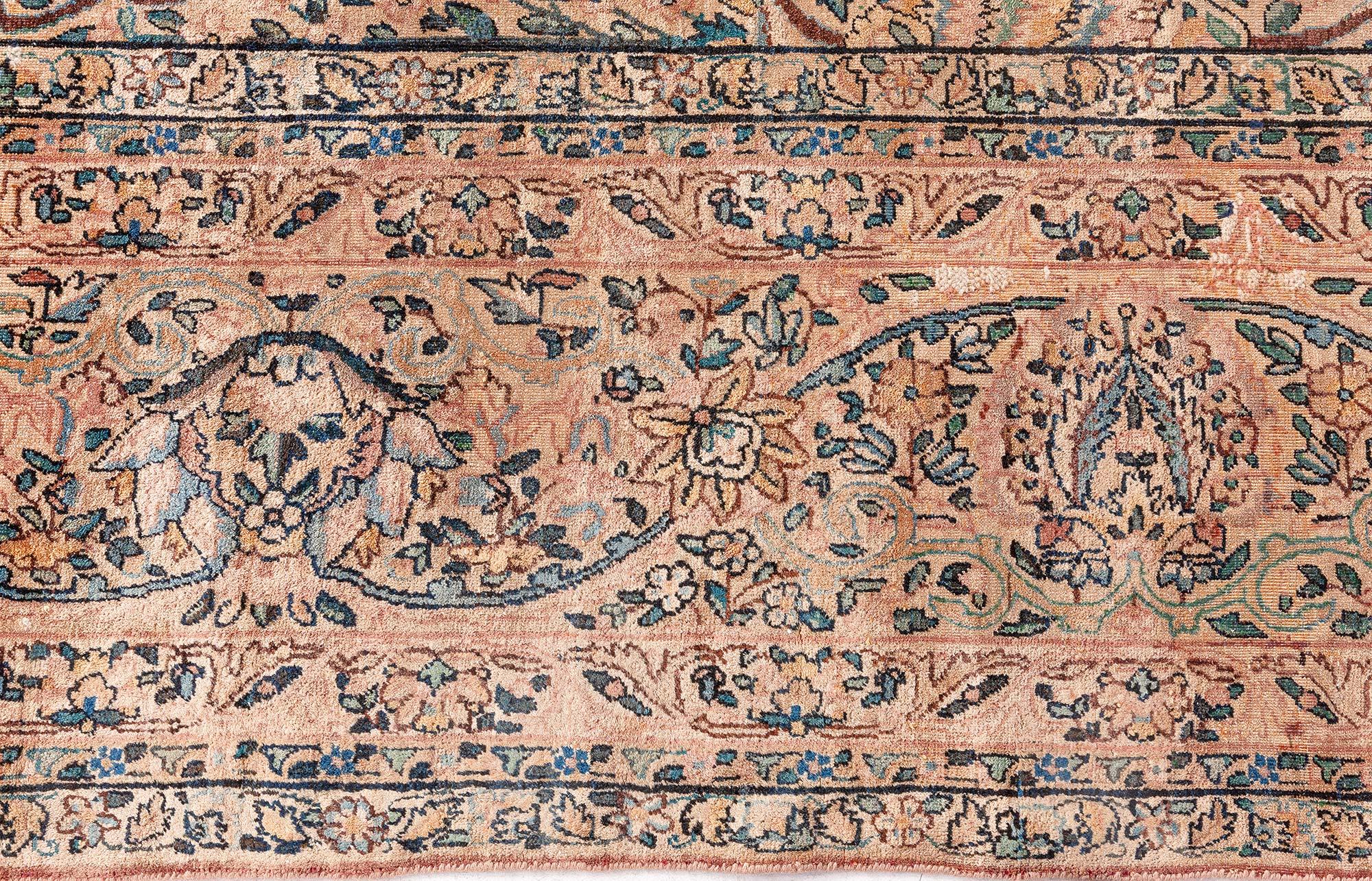 Authentischer persischer Kirman-Teppich aus handgeknüpfter Wolle
Größe: 13'2