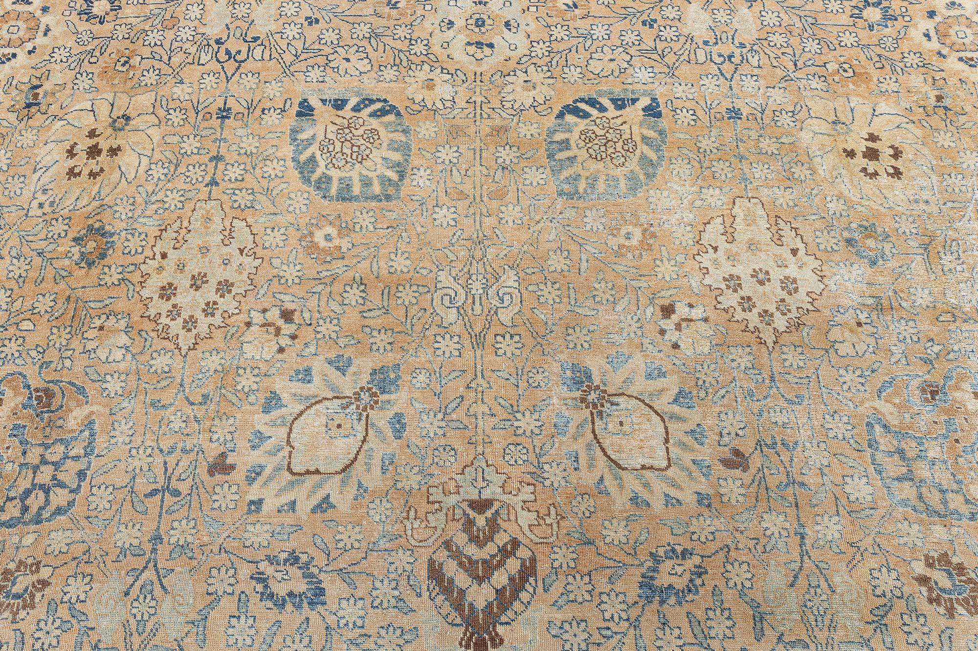 Doris Leslie Blauer authentischer persischer Täbris-Teppich aus dem 19. Jahrhundert, handgefertigt (Wolle) im Angebot