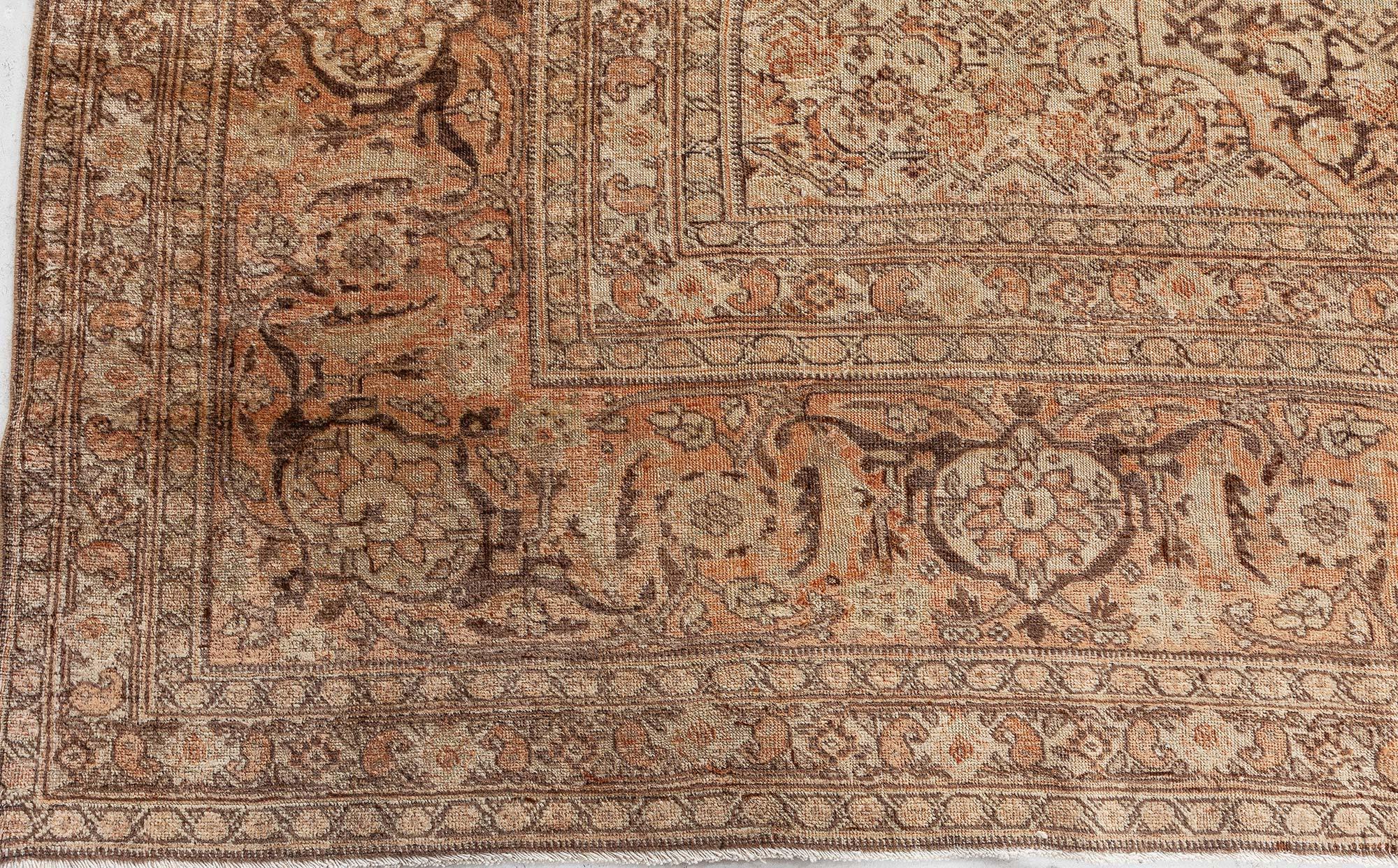 Doris Leslie Blau Tappeto persiano Tabriz autentico della fine del XIX secolo In condizioni buone in vendita a New York, NY