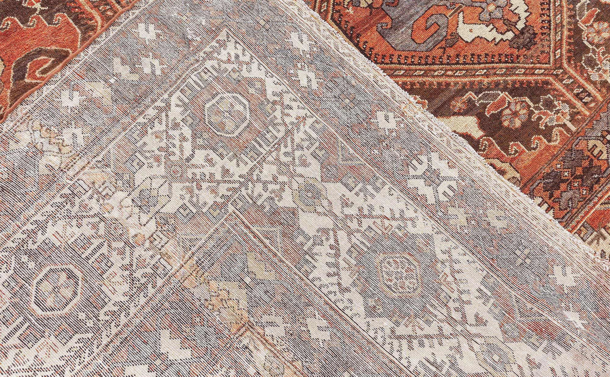 Doris Leslie Blau Authentic Persian Bakhtiari Handmade Wool Rug For Sale 3