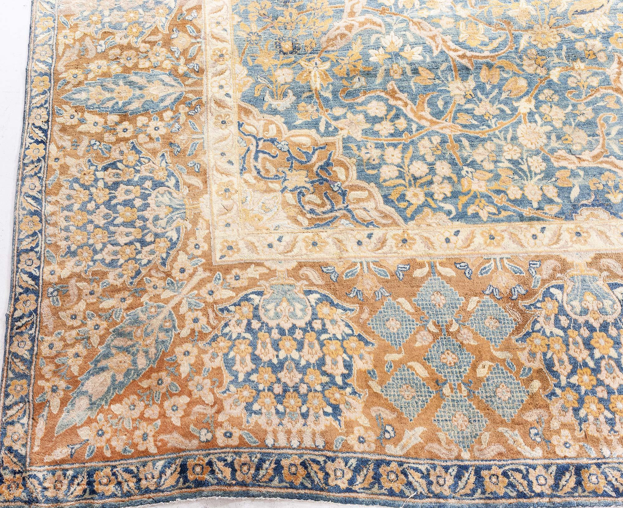 Doris Leslie Blauer authentischer persischer Kirman Handgefertigter Teppich aus Wolle im Zustand „Gut“ im Angebot in New York, NY