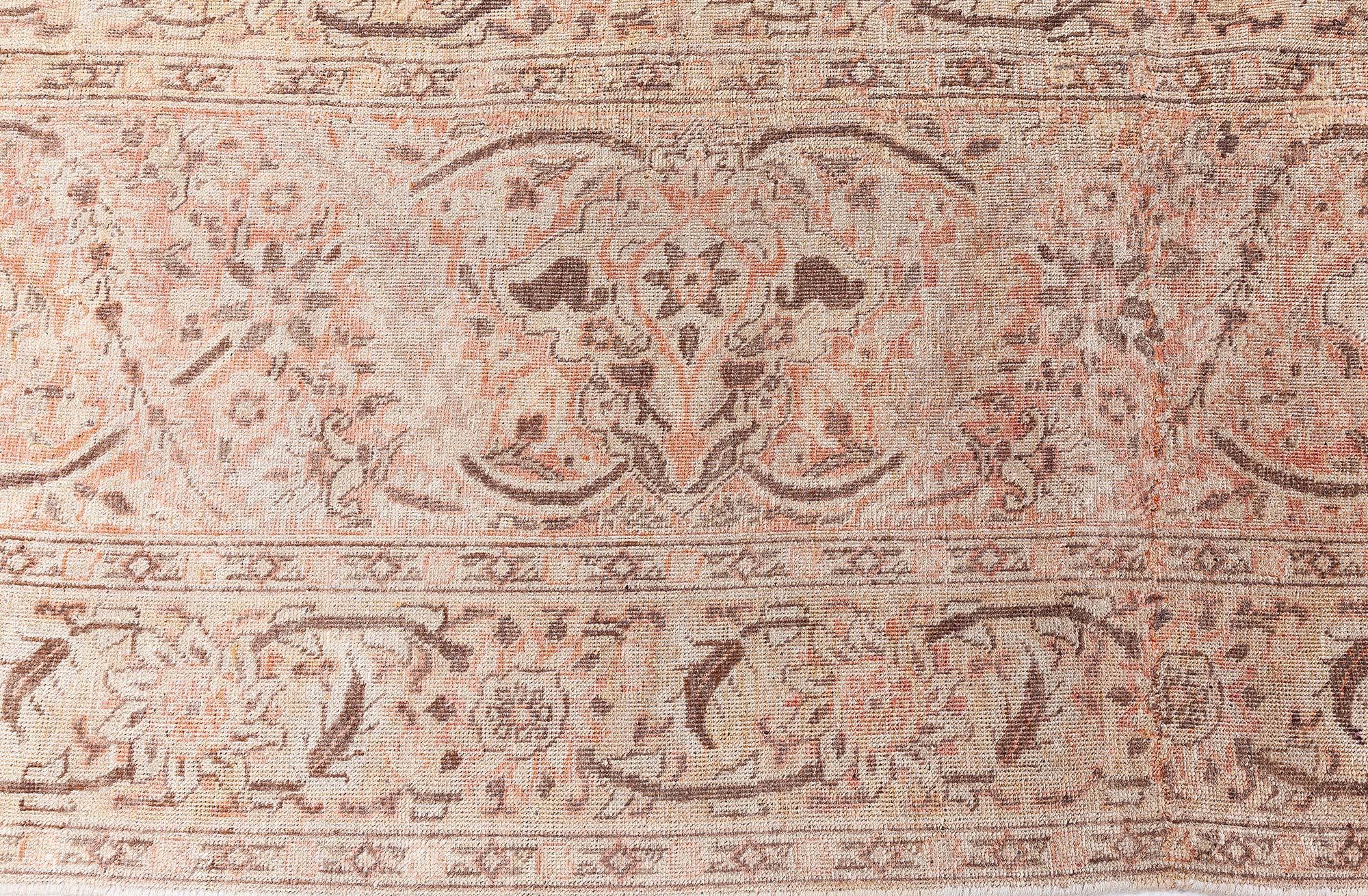 Doris Leslie Blauer authentischer persischer Täbris-Wollteppich, handgefertigt (Tabriz) im Angebot