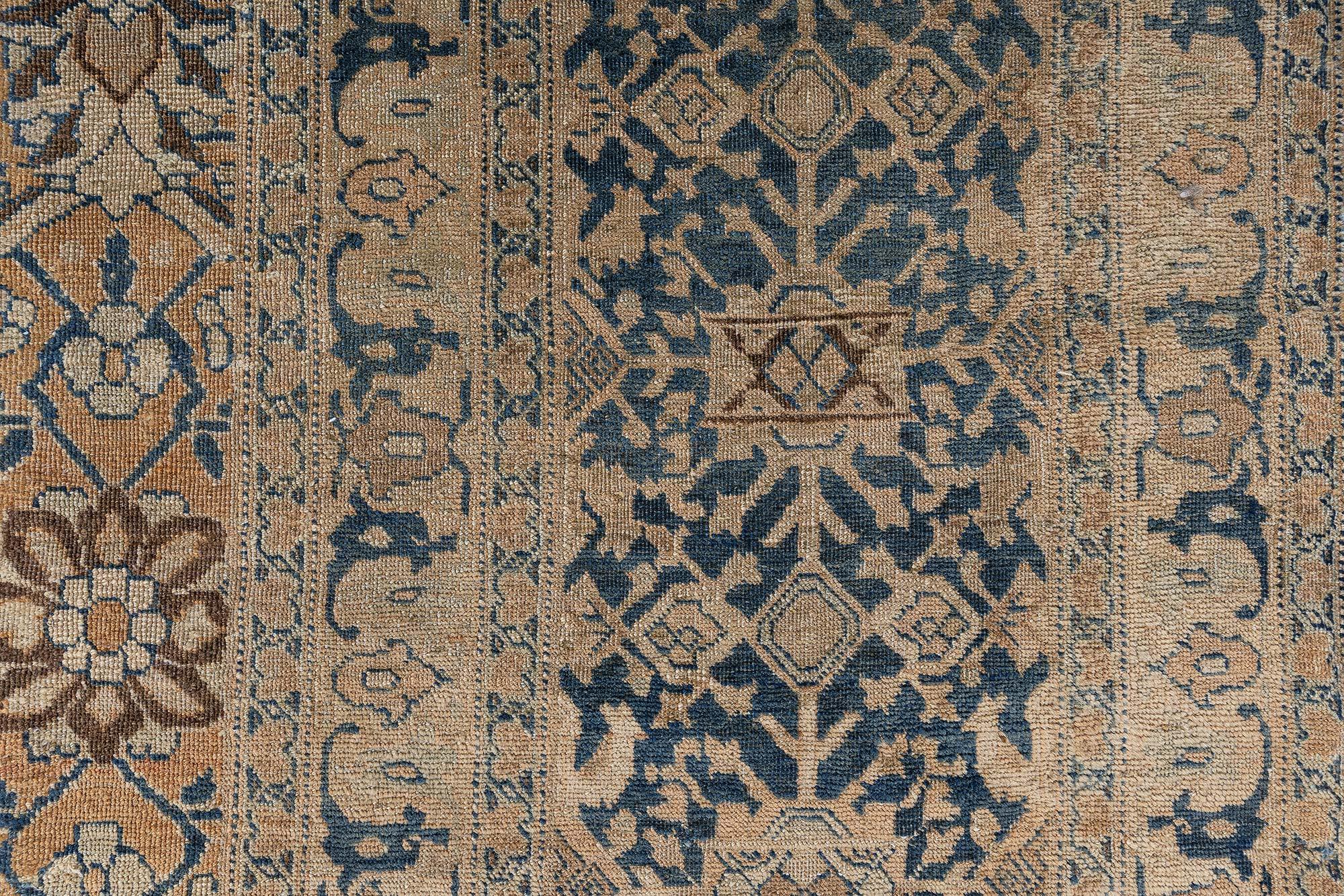 Perse Tapis persan Tabriz authentique fait à la main Doris Leslie Blau en vente