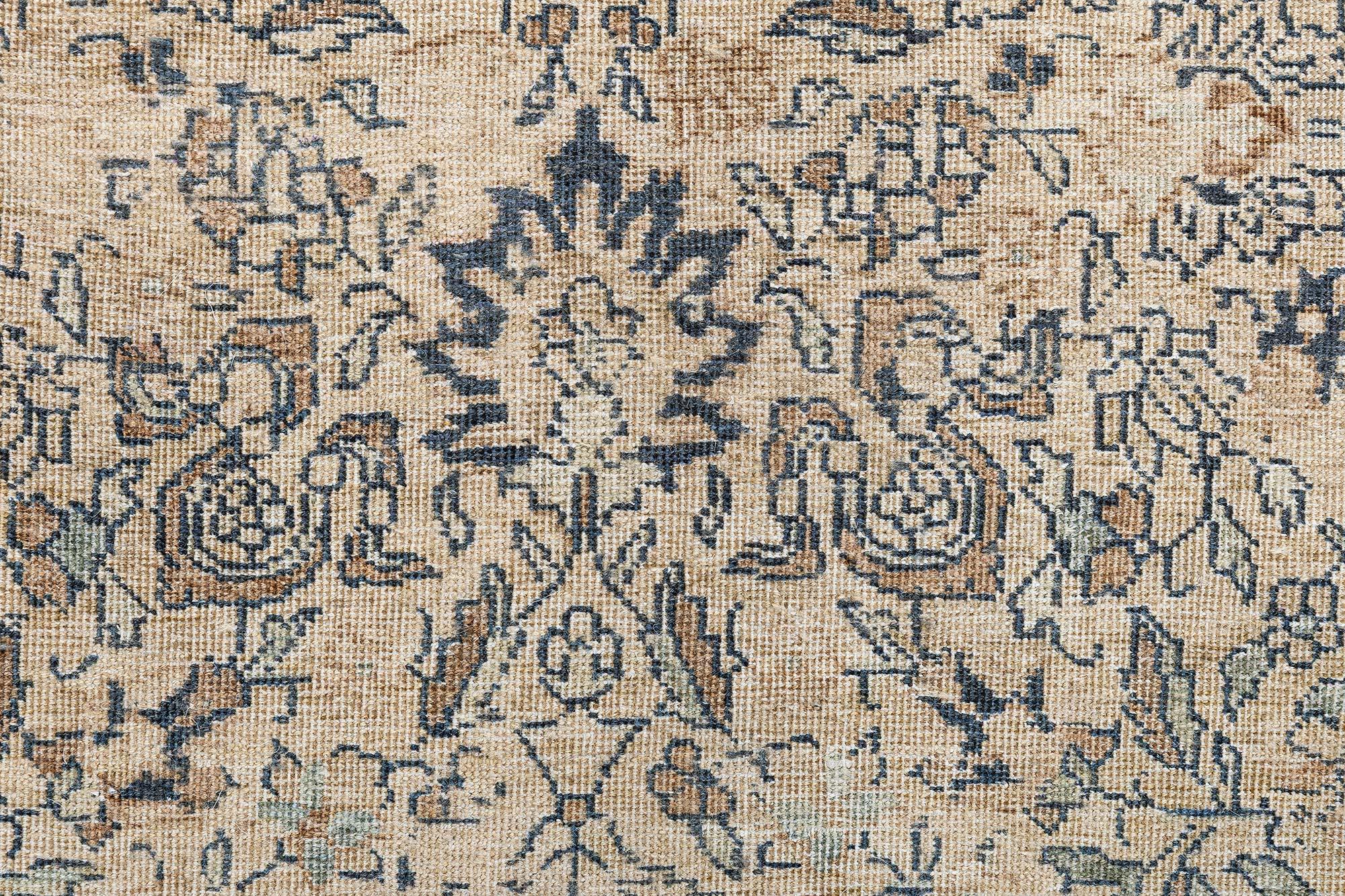20ième siècle Tapis persan Tabriz authentique fait à la main Doris Leslie Blau en vente