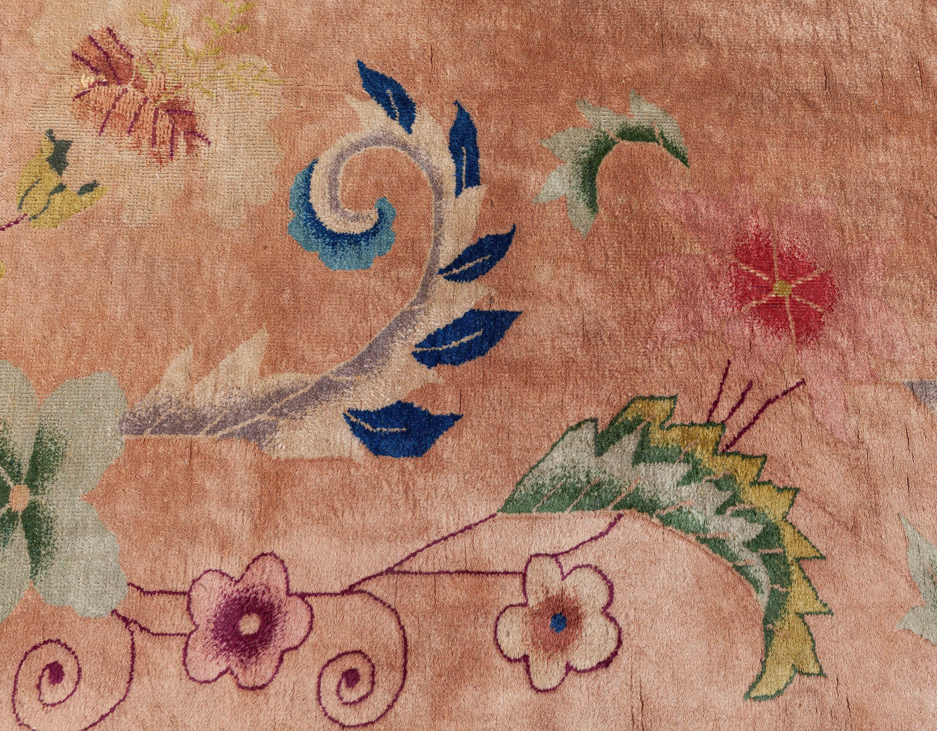 Tissé à la main Tapis chinois Art Déco fait main Doris Leslie Blau à motif de fleur de lotus en vente