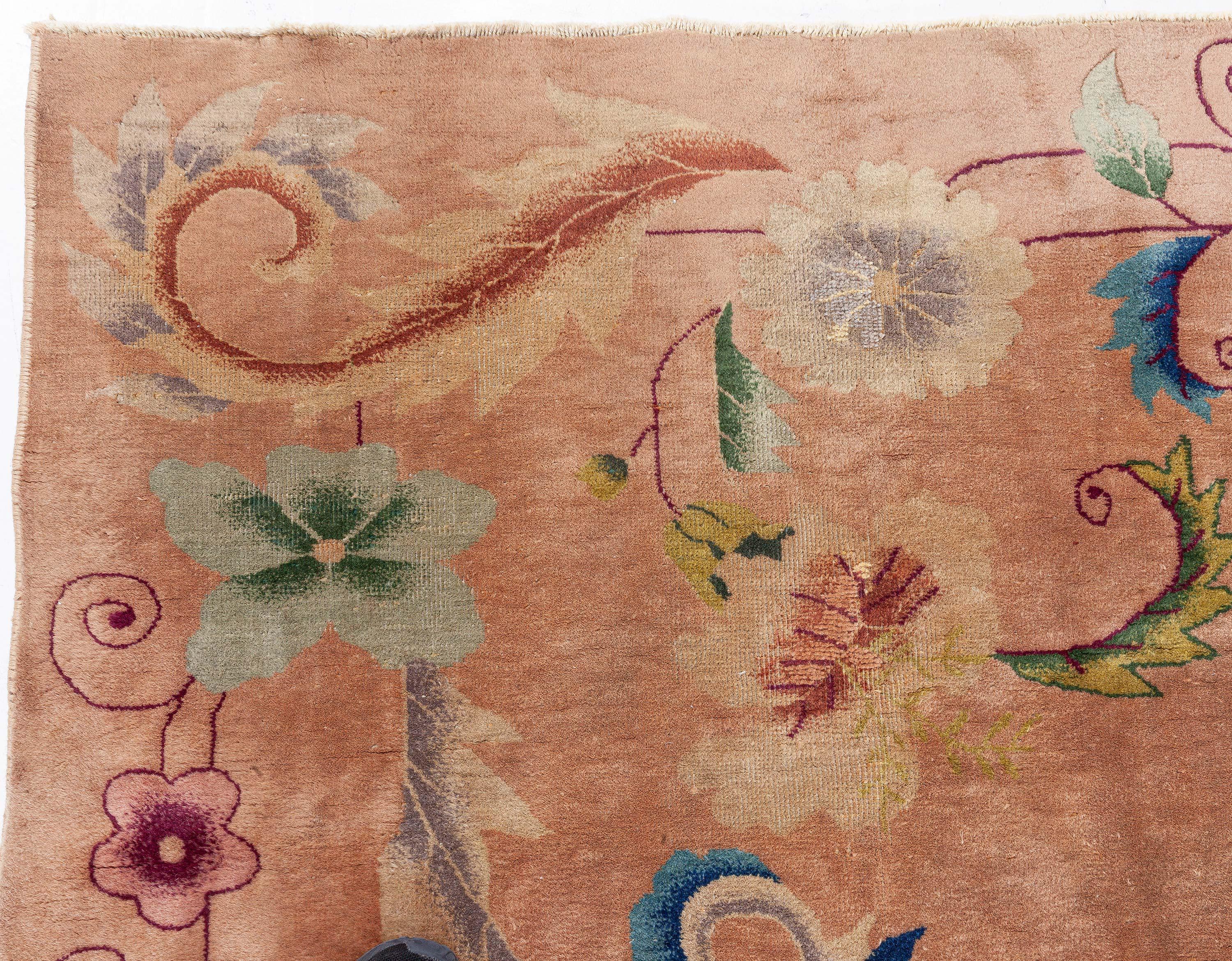 Tapis chinois Art Déco fait main Doris Leslie Blau à motif de fleur de lotus Bon état - En vente à New York, NY