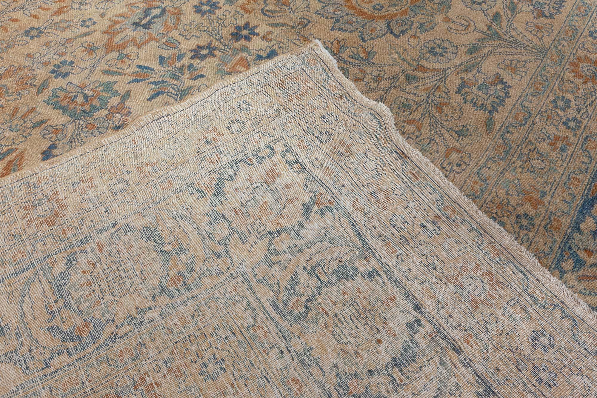 1900s Persian Kirman Handmade Wool Rug For Sale 4