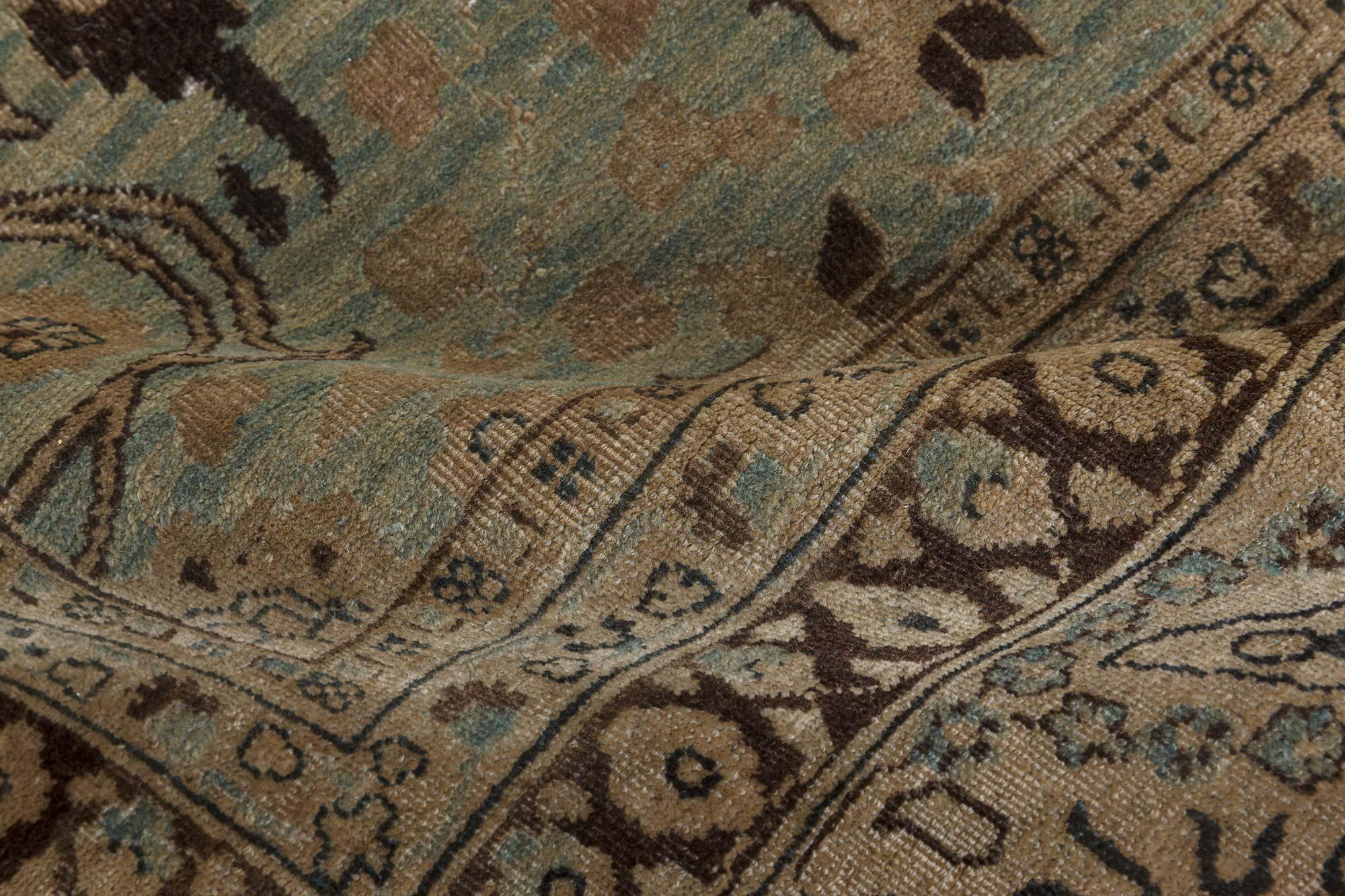19th century Persian Tabriz carpet.
Size: 8'10
