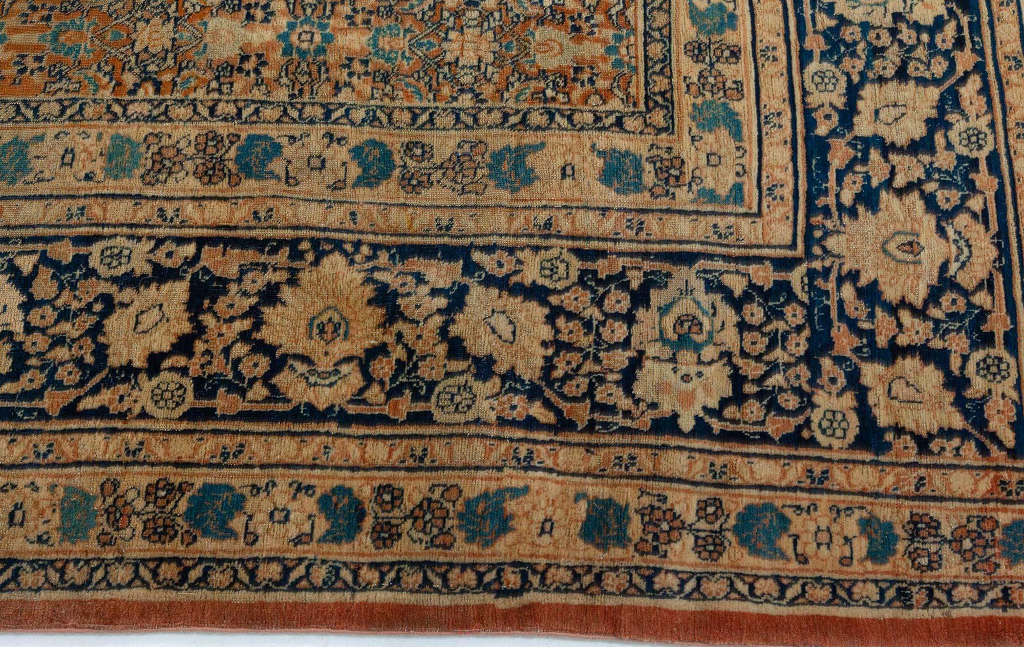 19th Century Persian Tabriz Hand Knotted Wool Rug In Good Condition For Sale In New York, NY