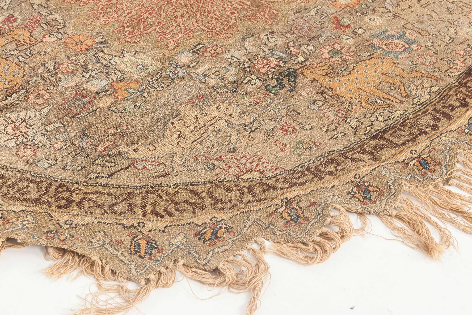 Runder türkischer Seiden-, Metallfaden-Teppich aus dem 19. Jahrhundert im Angebot 2