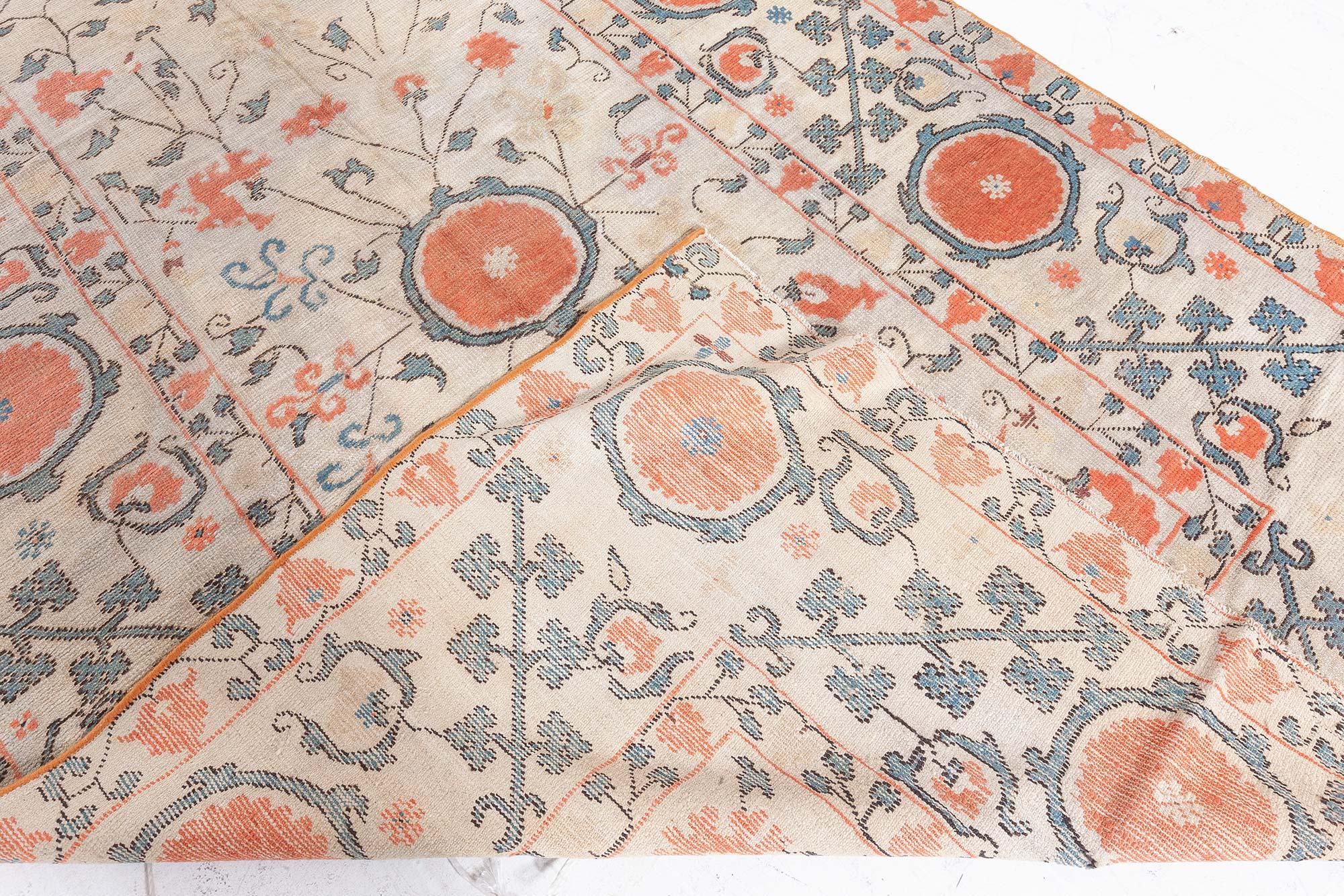 19th Century Samarkand Orange Handmade Wool Rug For Sale 3