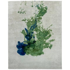 Zeitgenössischer abstrakter grüner und blauer Wollteppich mit Farbtropfen von Doris Leslie Blau