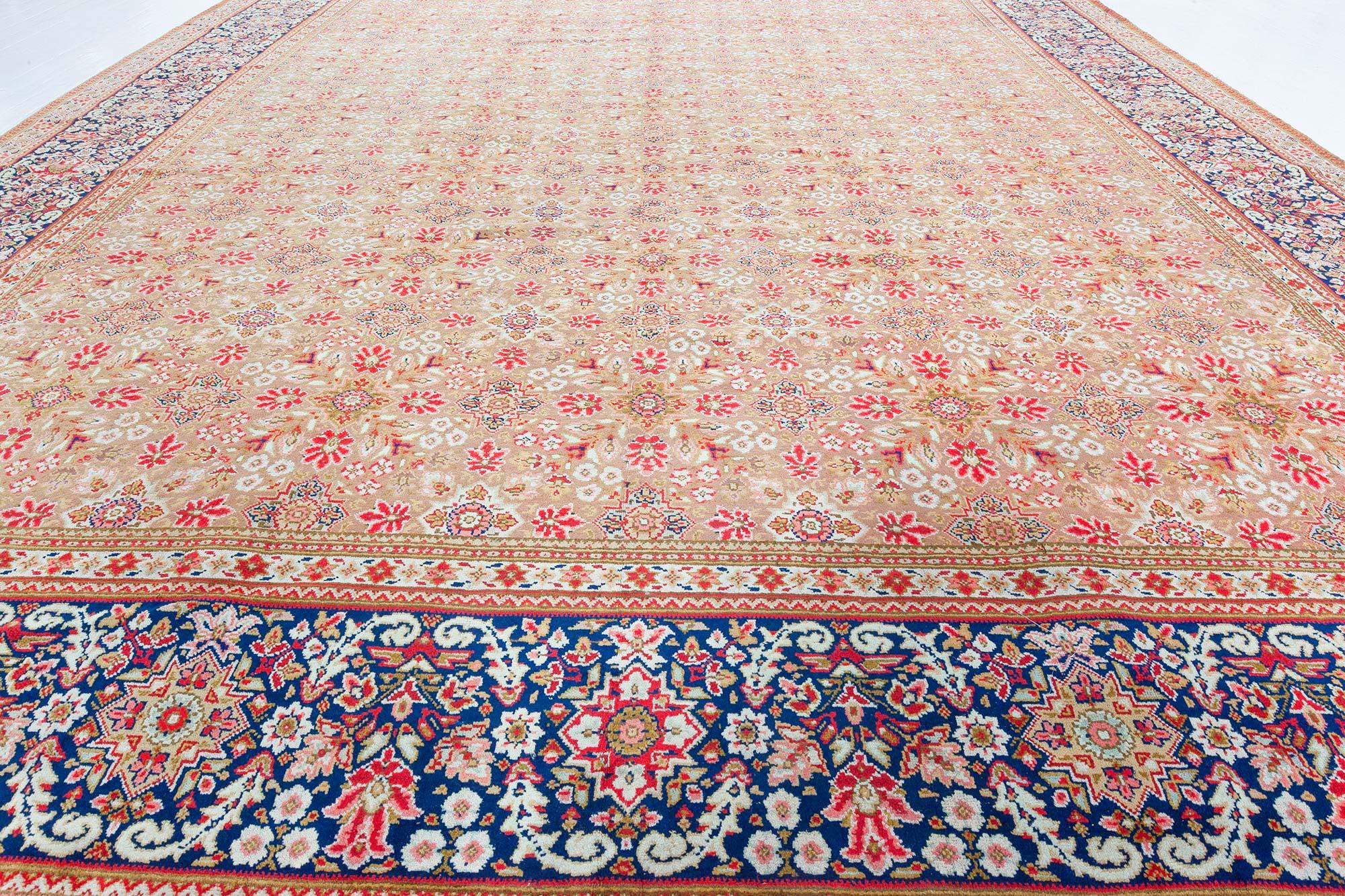 Antique English Wilton Rug 'Size Adjusted' In Good Condition For Sale In New York, NY