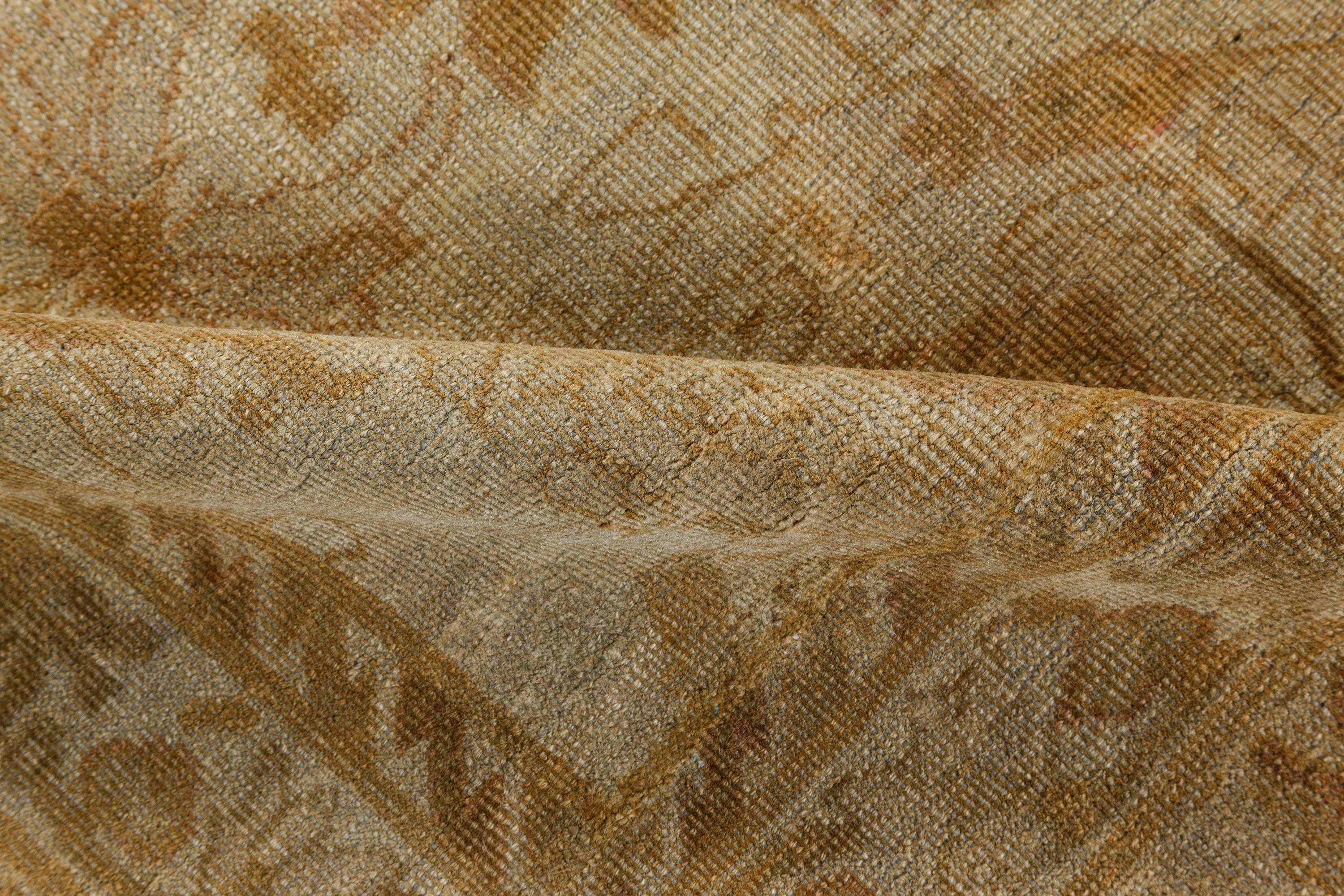 Antique Indian Amritsar botanic handmade wool carpet (size adjusted)
Size: 9'7
