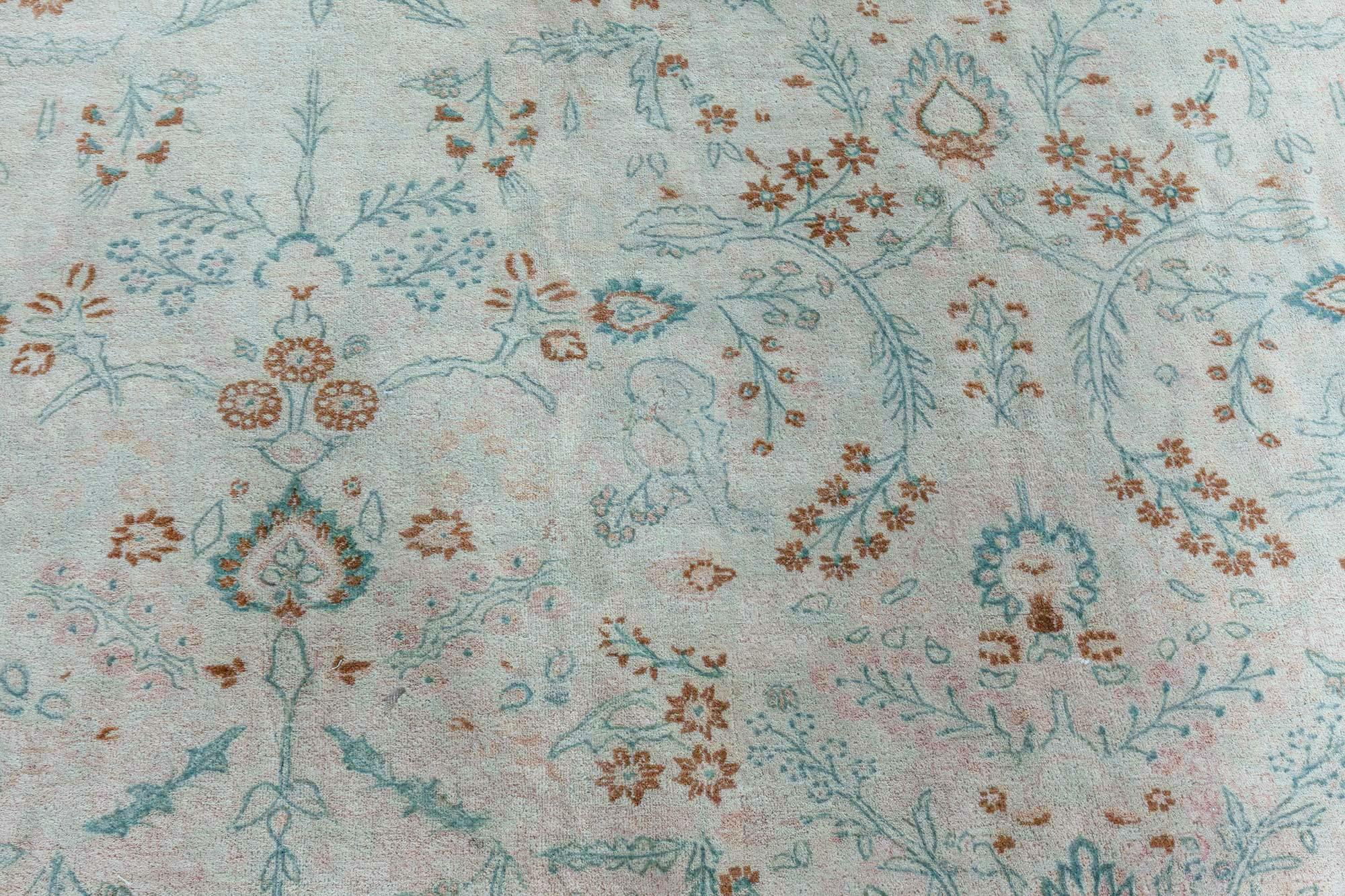 Noué à la main Tapis persan Kirman ancien Doris Leslie Blau « Taille ajustée » en vente