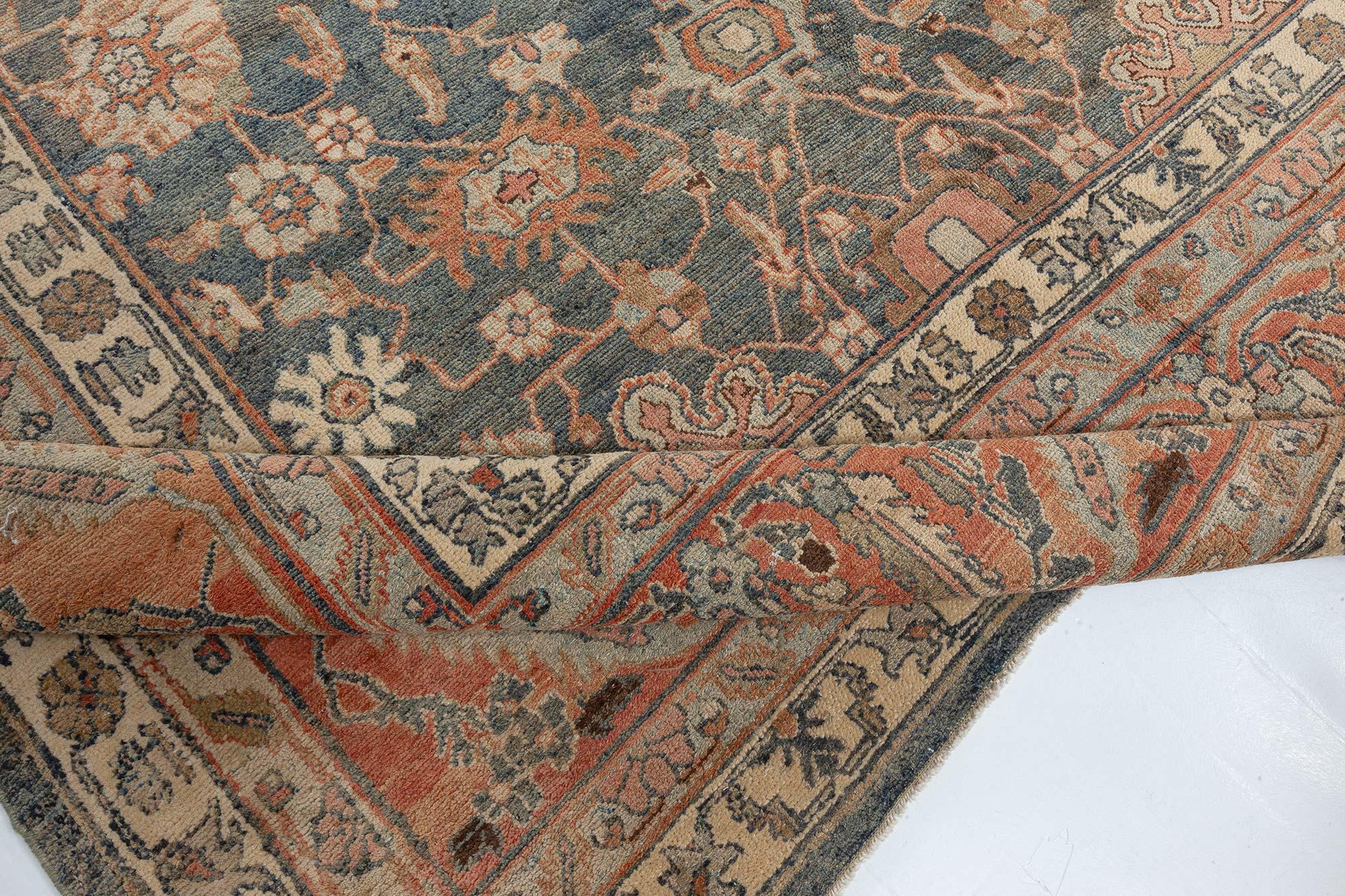 Antiker Persischer Malayer Handgefertigter Wollteppich (Handgewebt) im Angebot